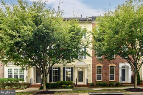 7868 TILGHMAN STREET FULTON MD 20759