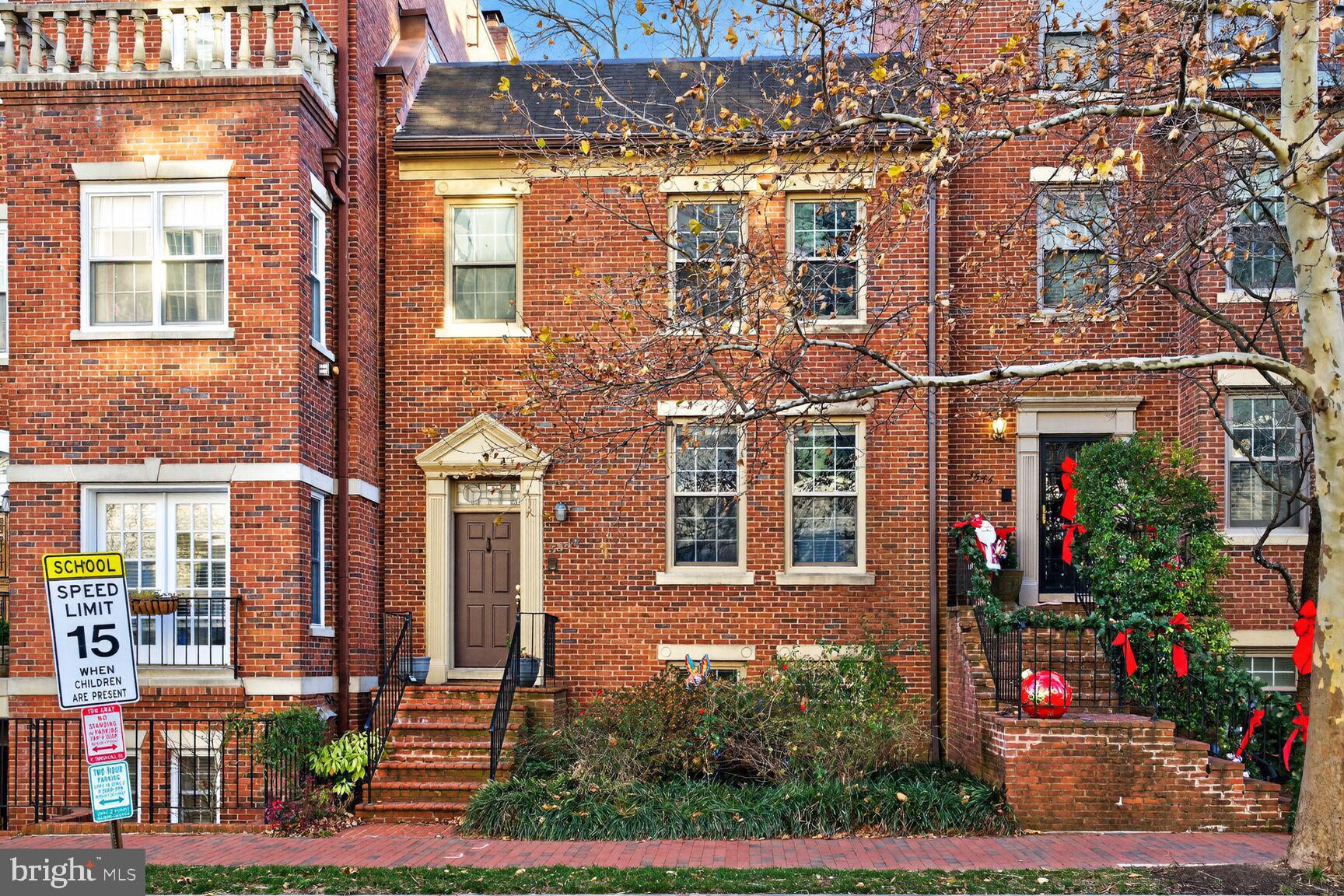 GEORGETOWN - Residential