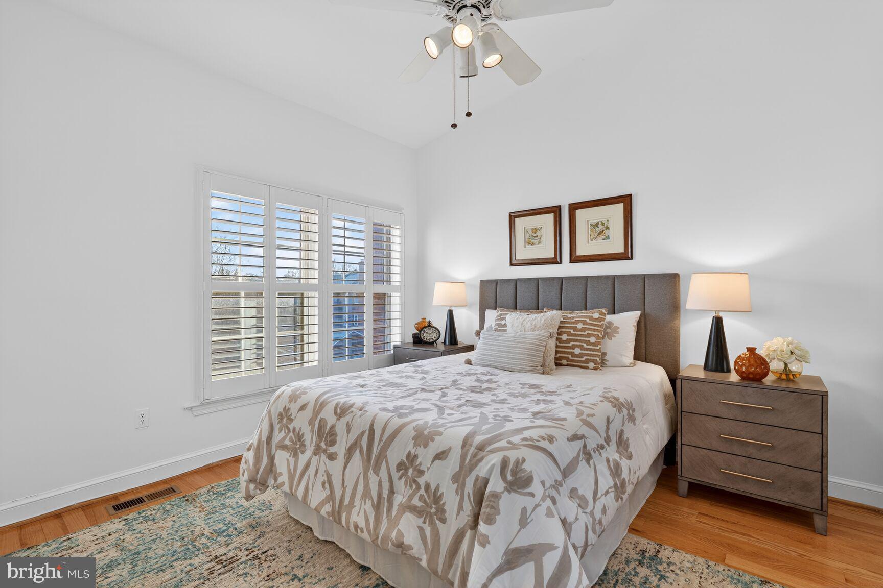 GEORGETOWN - Residential