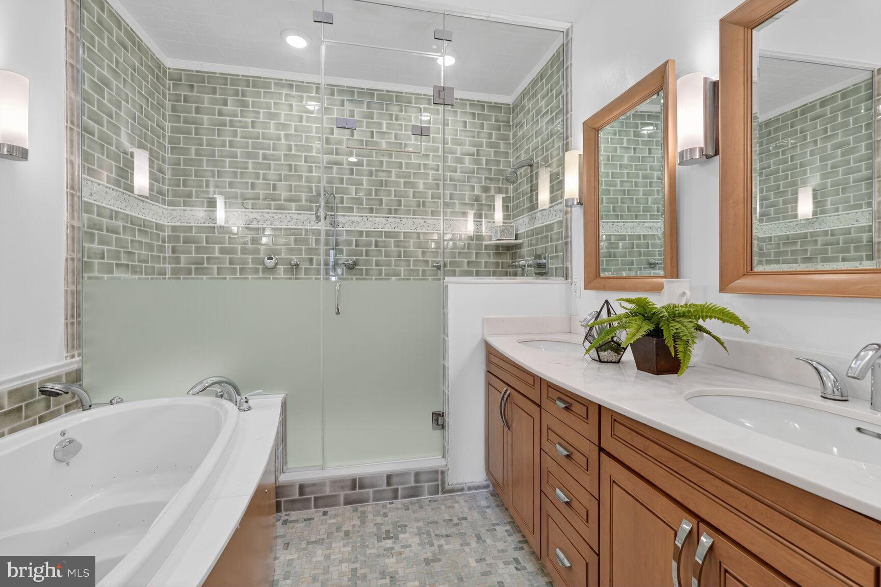 GEORGETOWN - Residential