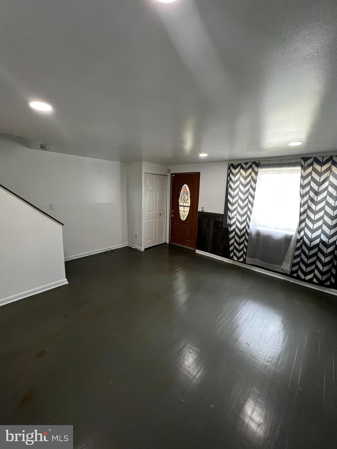 LAKELAND - Residential Lease