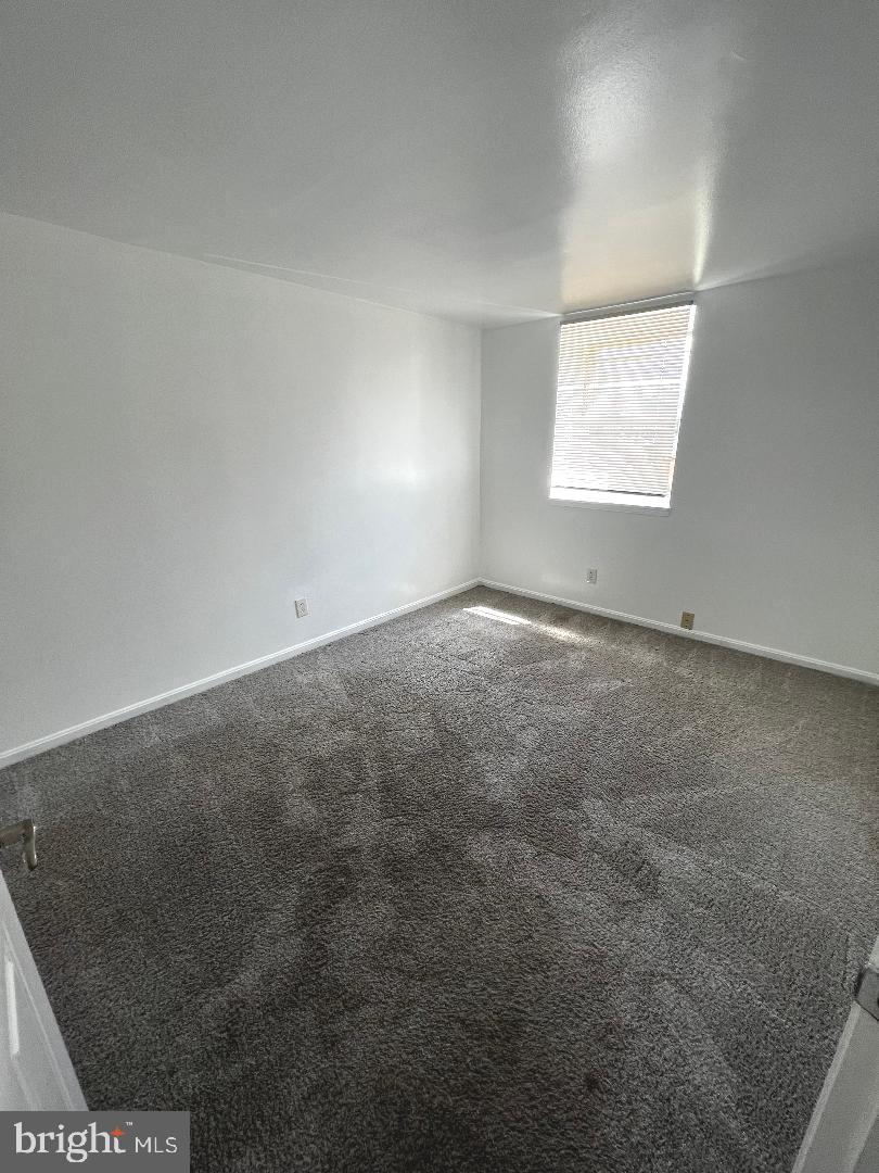 LAKELAND - Residential Lease