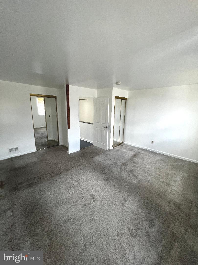 LAKELAND - Residential Lease