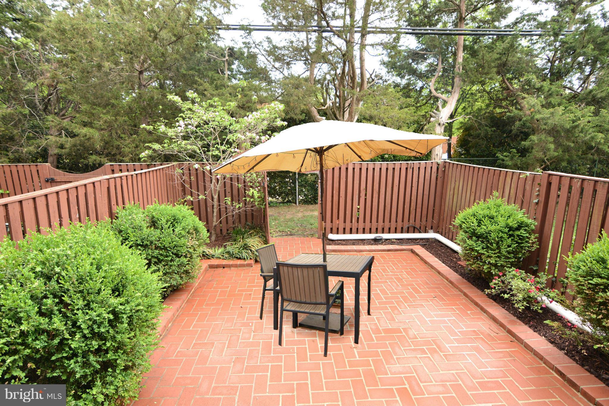 FAIRLINGTON - Residential