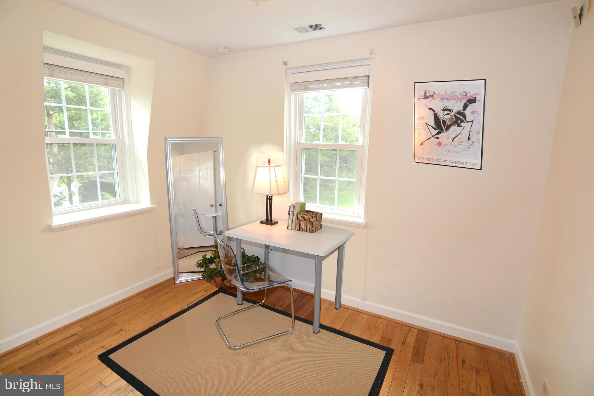 FAIRLINGTON - Residential