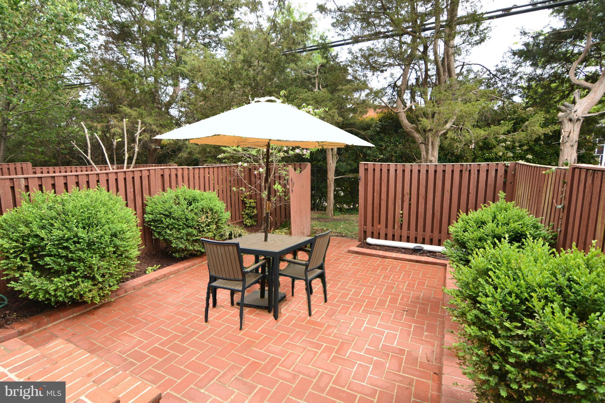 FAIRLINGTON - Residential