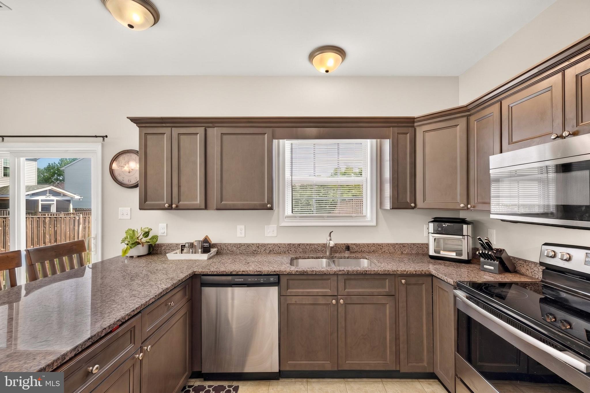 171 CONTINENTAL DRIVE