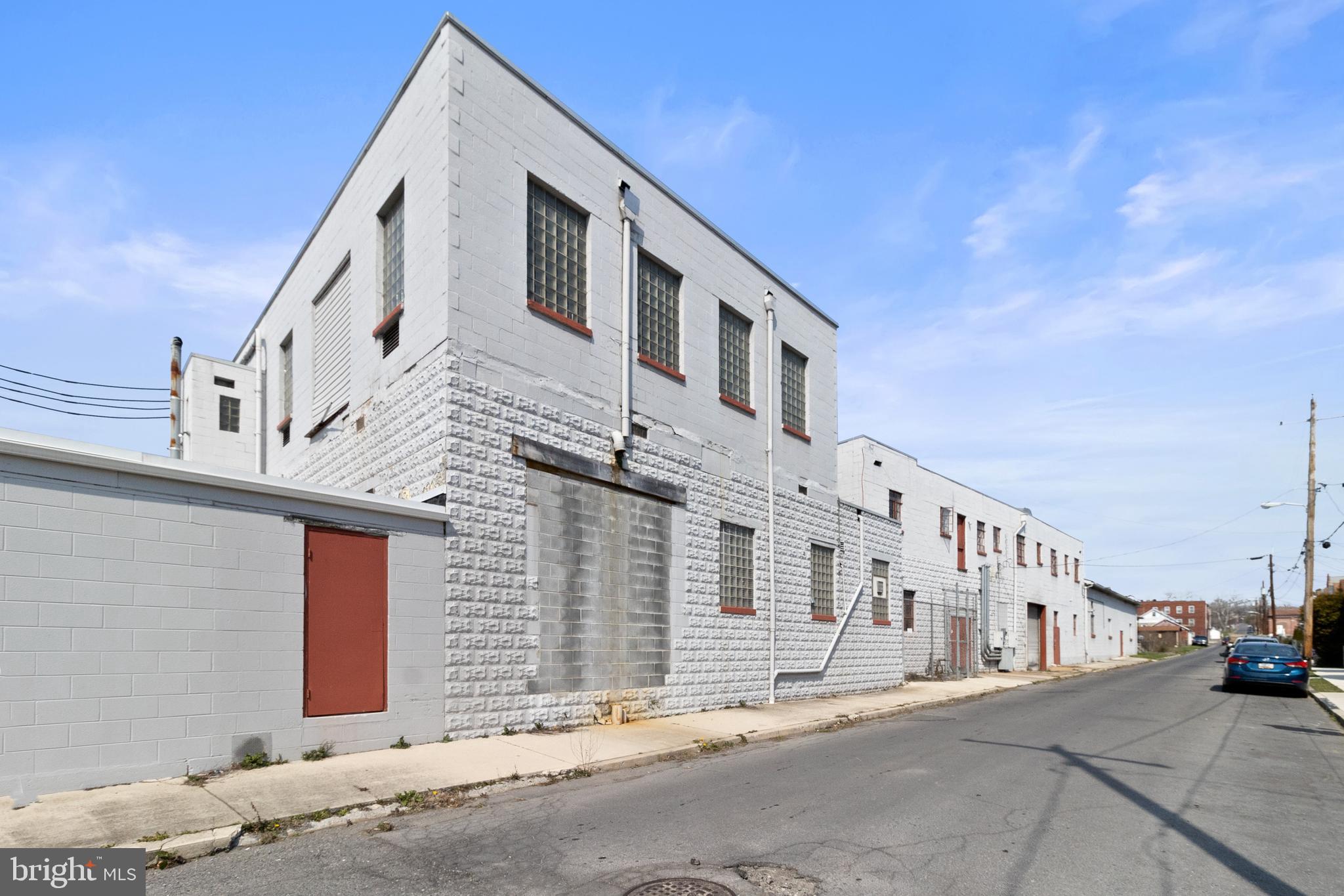 300 W INDUSTRIAL BOULEVARD