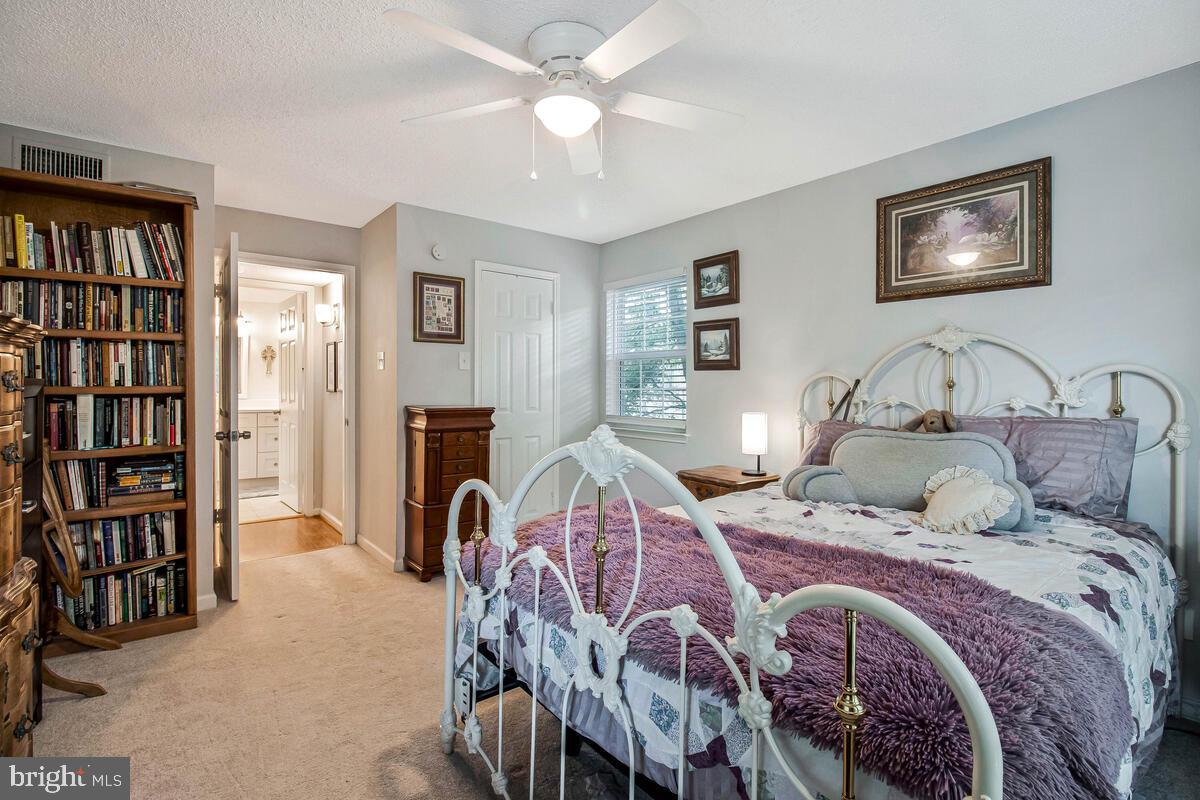 FOUNTAINS AT MCLEAN - Residential