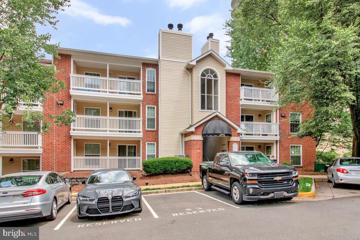 1515 LINCOLN WAY 304B