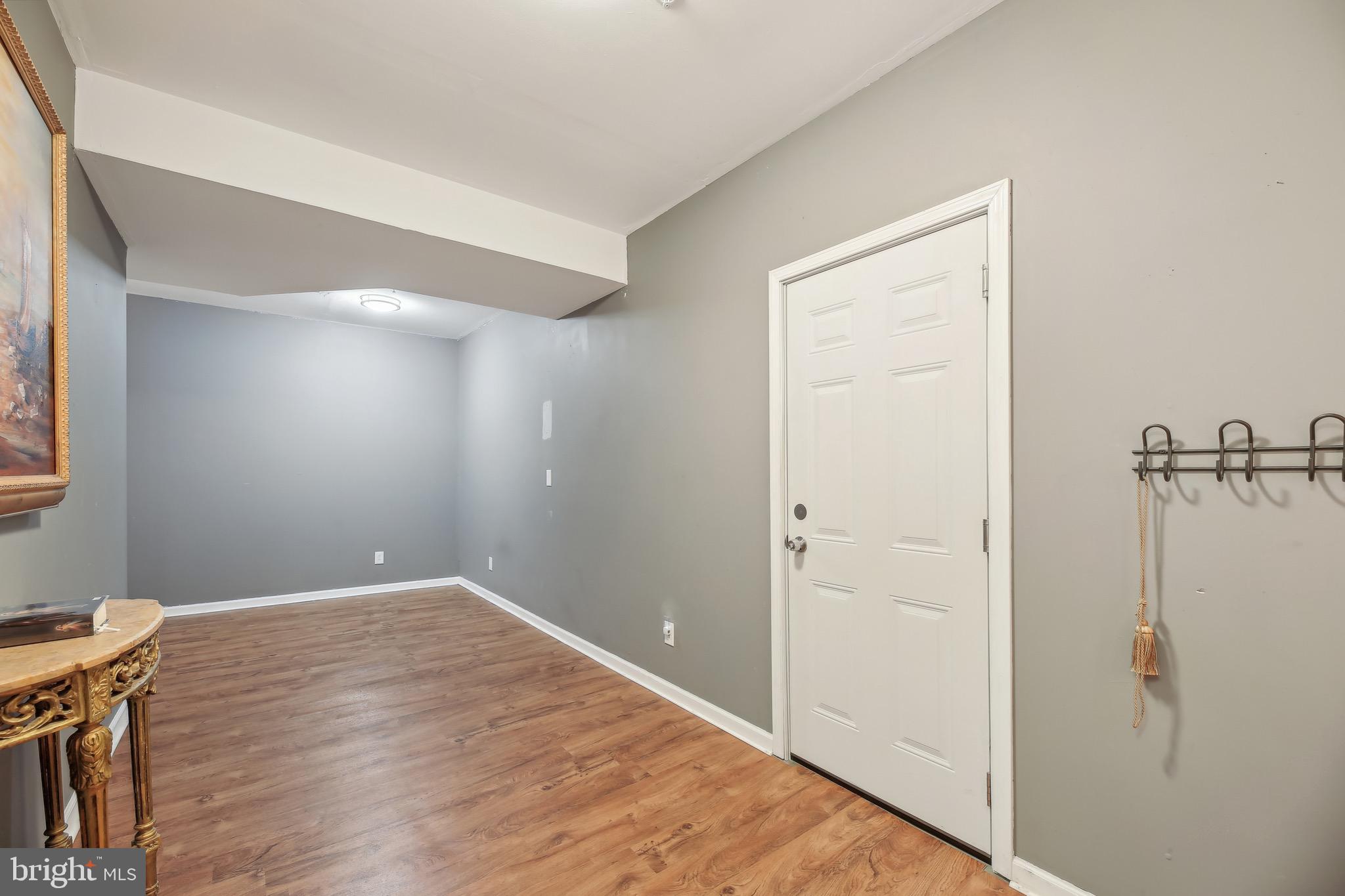 BRUNSWICK - Residential