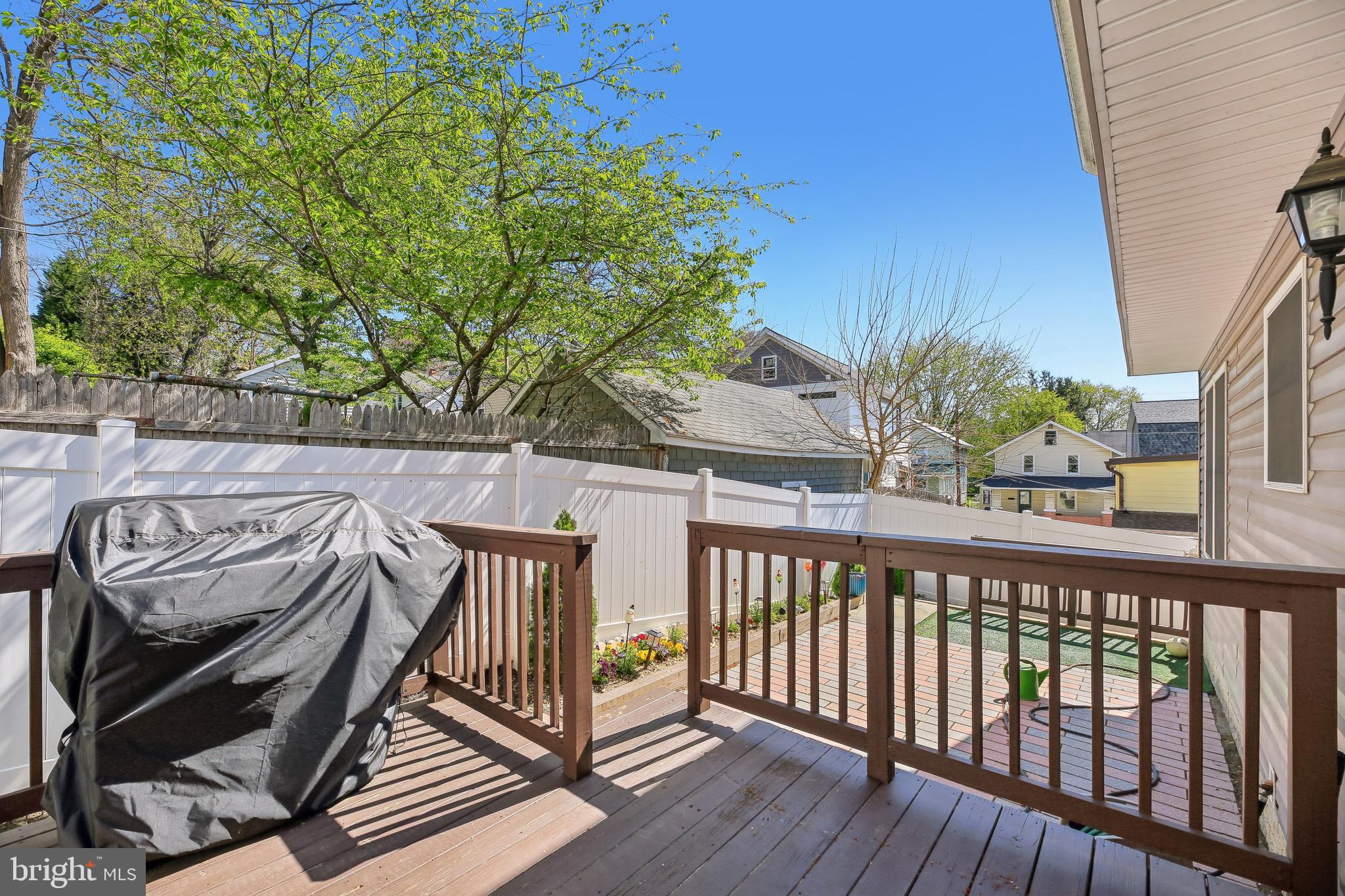 BRUNSWICK - Residential