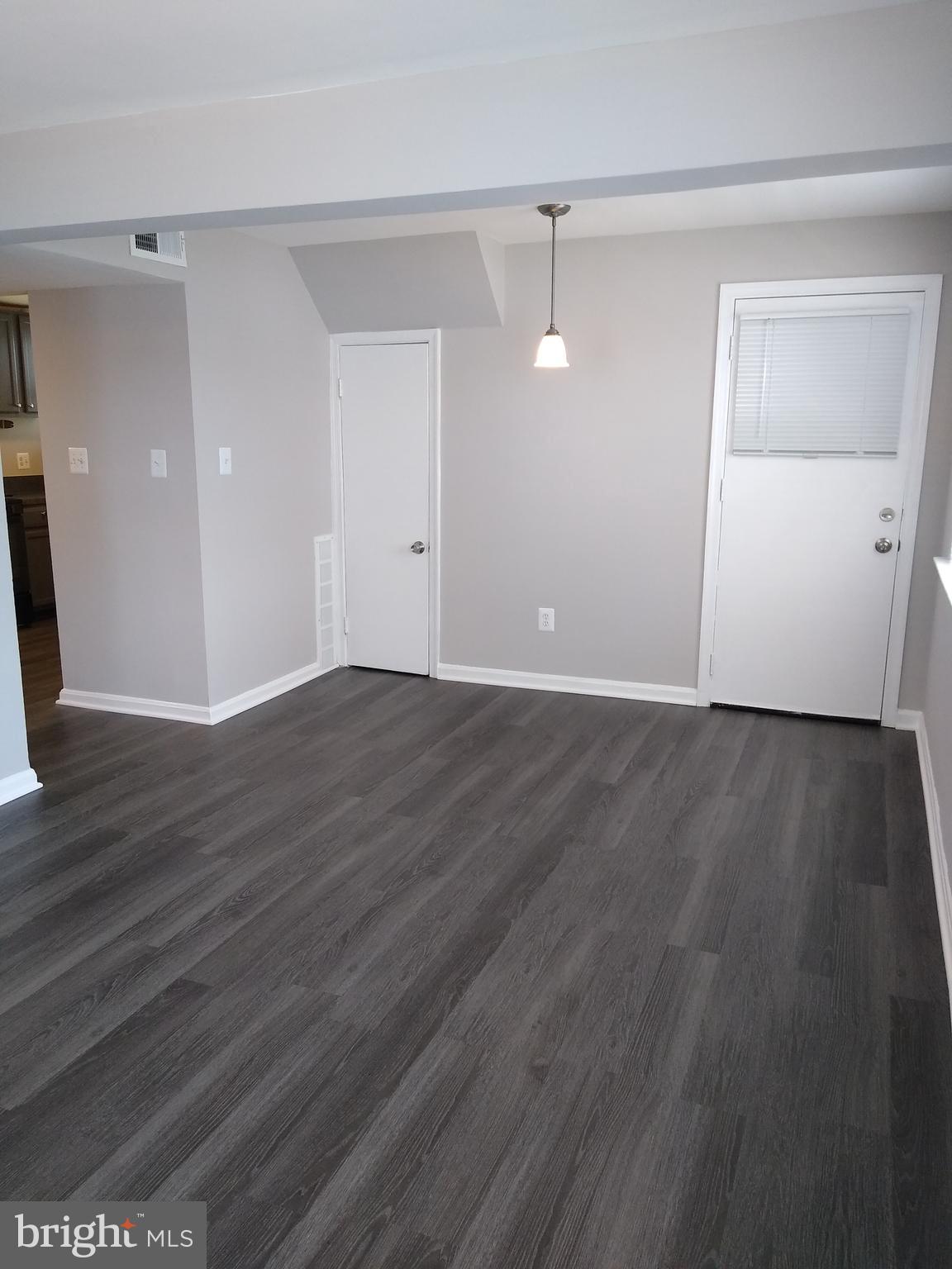 SOUTHGATE - Residential Lease