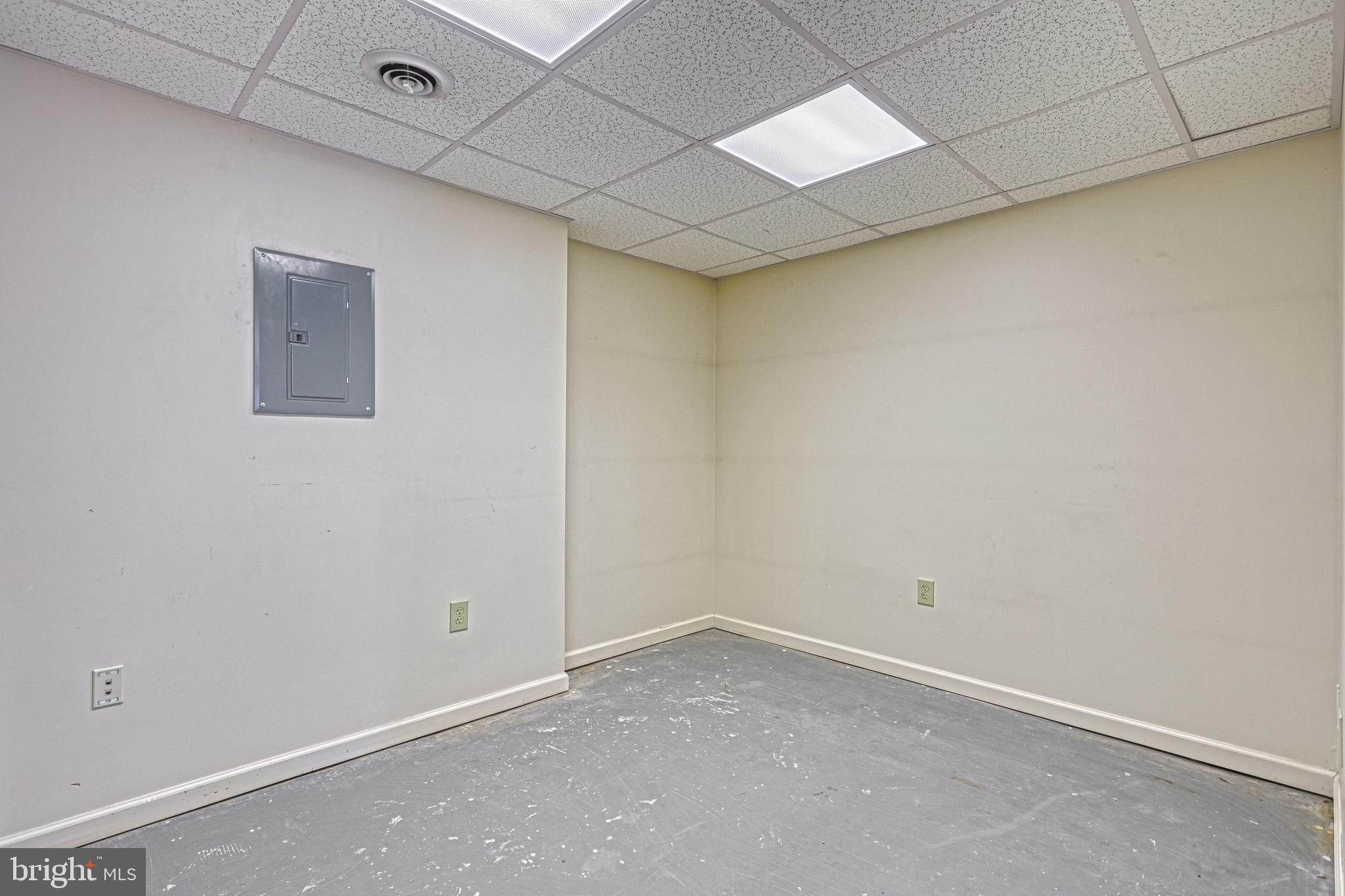 EAST PENNSBORO - Residential