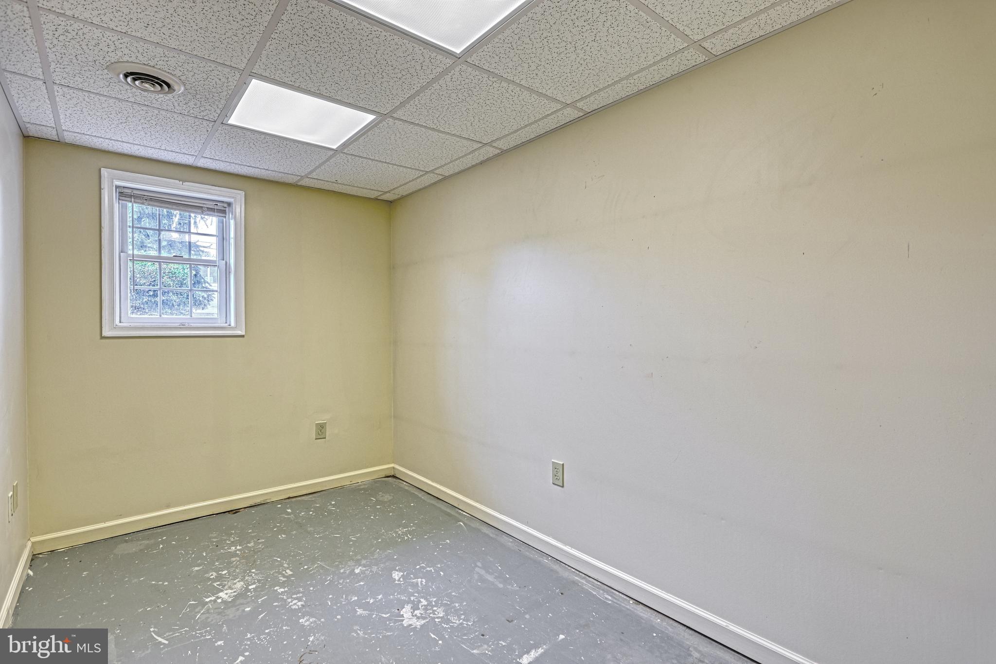 EAST PENNSBORO - Residential