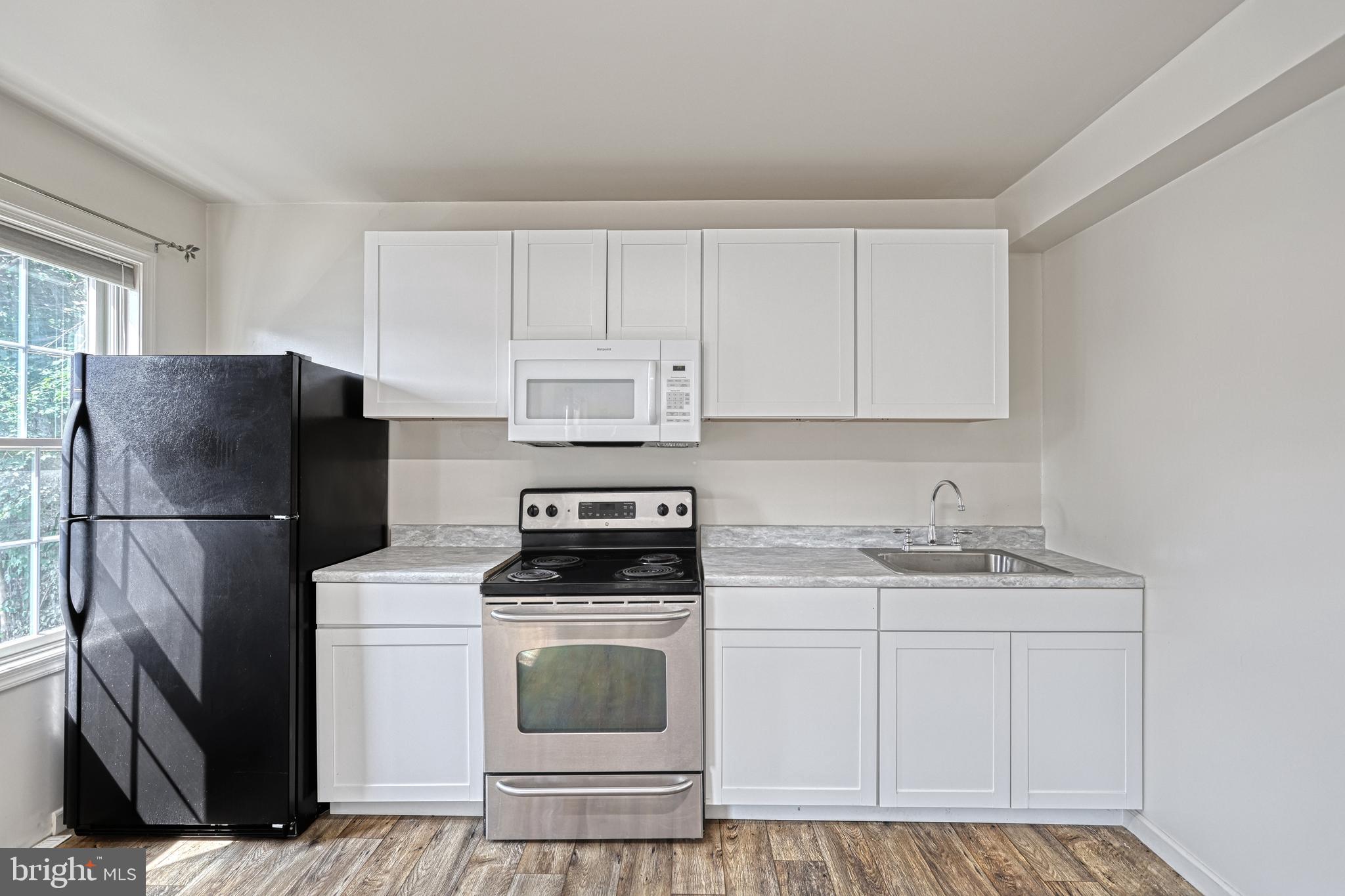 EAST PENNSBORO - Residential