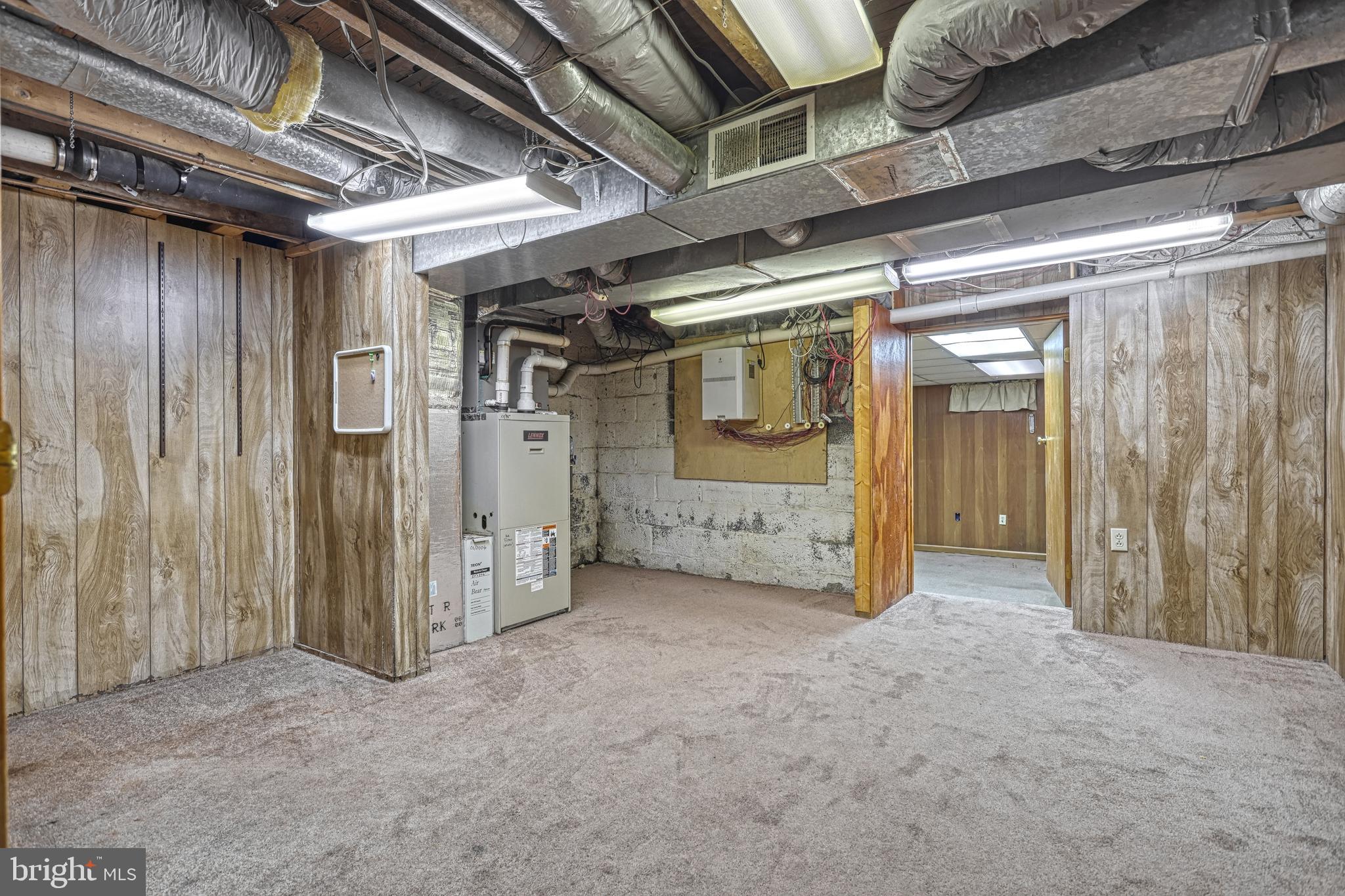 EAST PENNSBORO - Residential