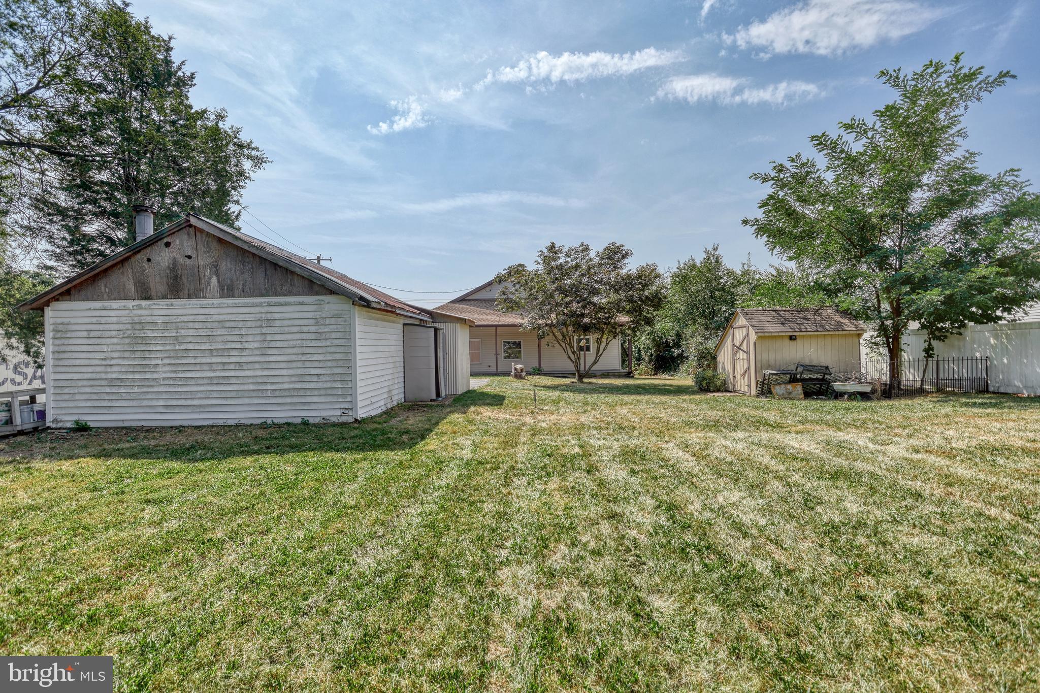 EAST PENNSBORO - Residential