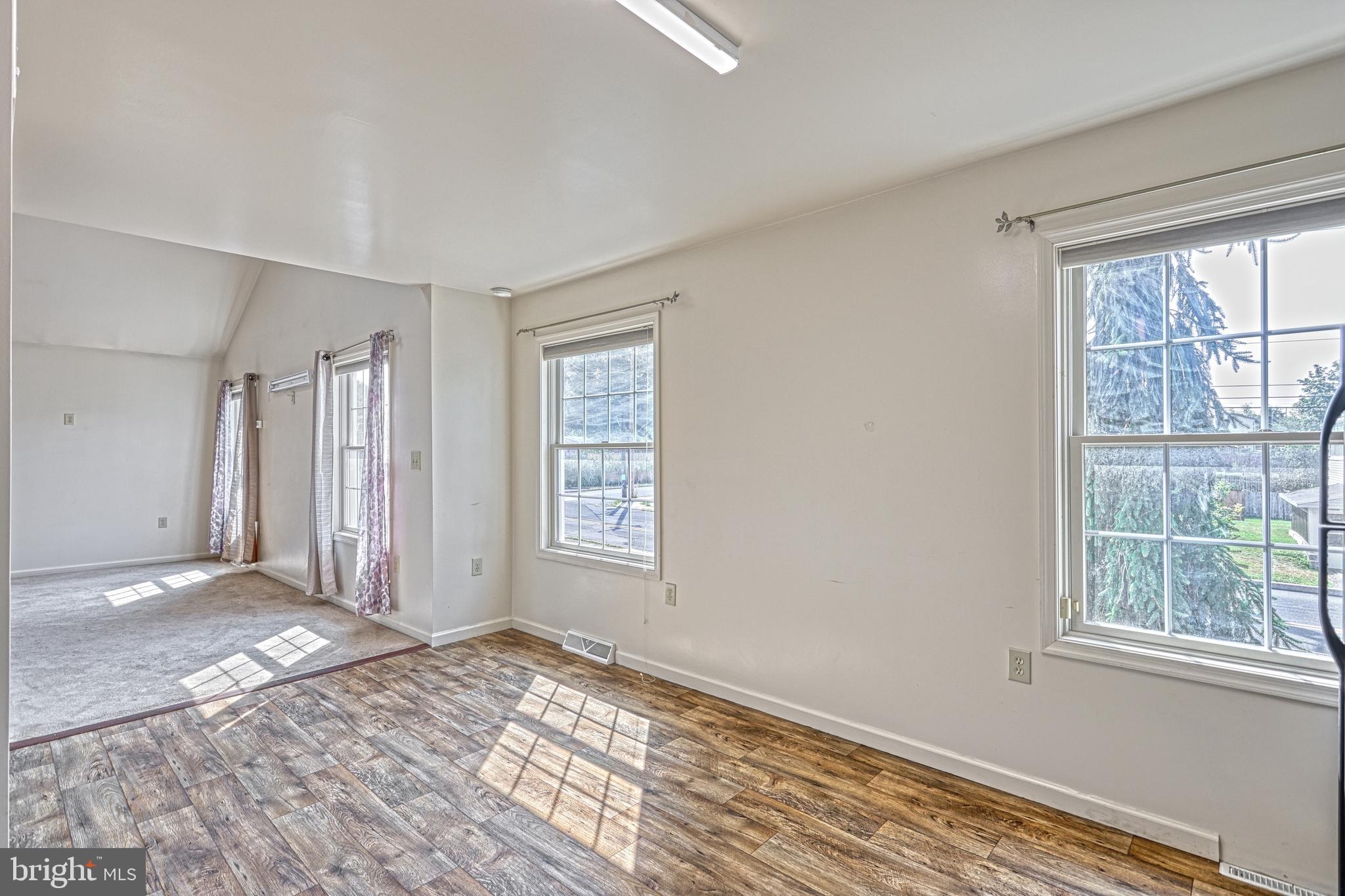 EAST PENNSBORO - Residential