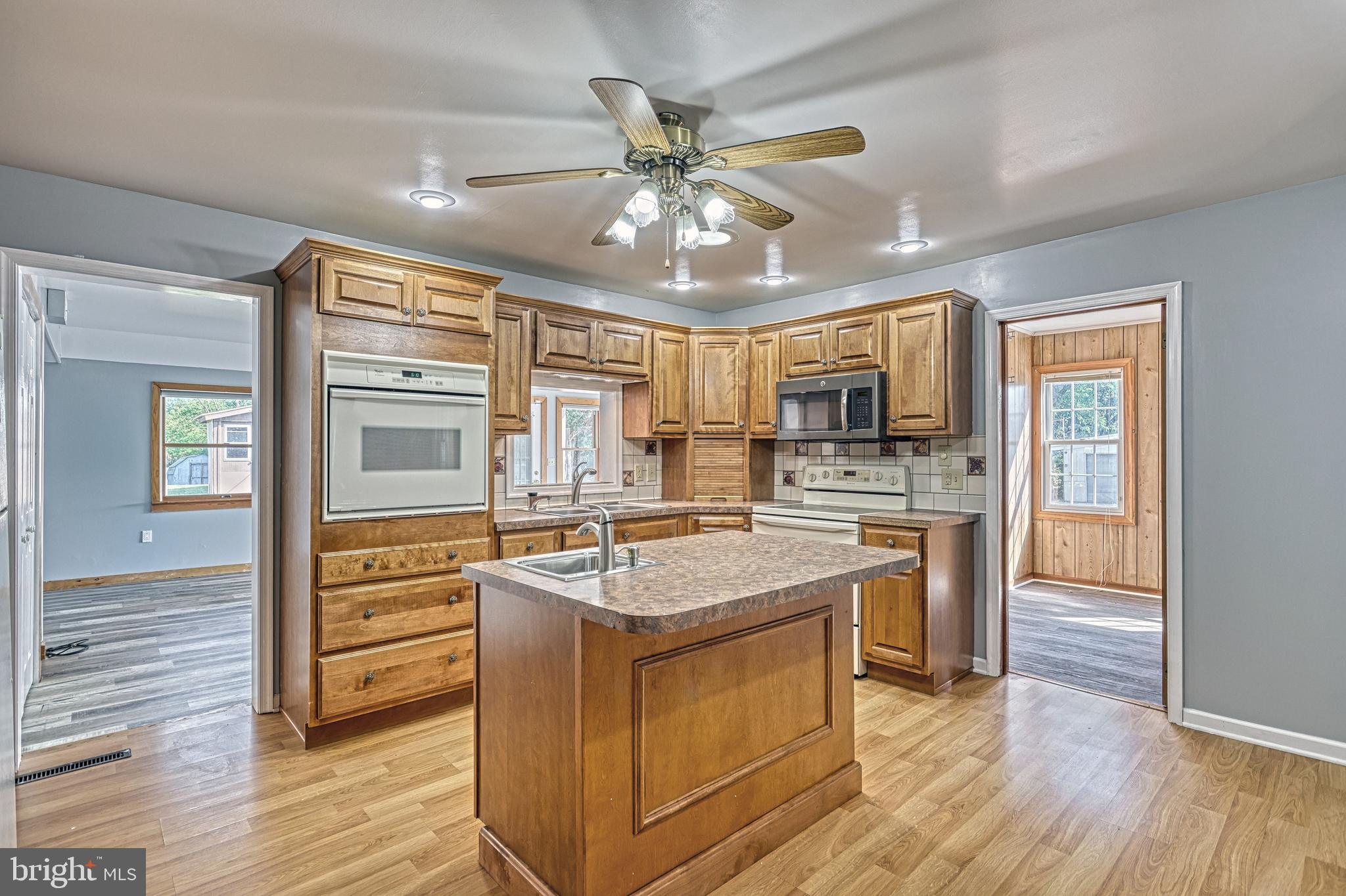 EAST PENNSBORO - Residential