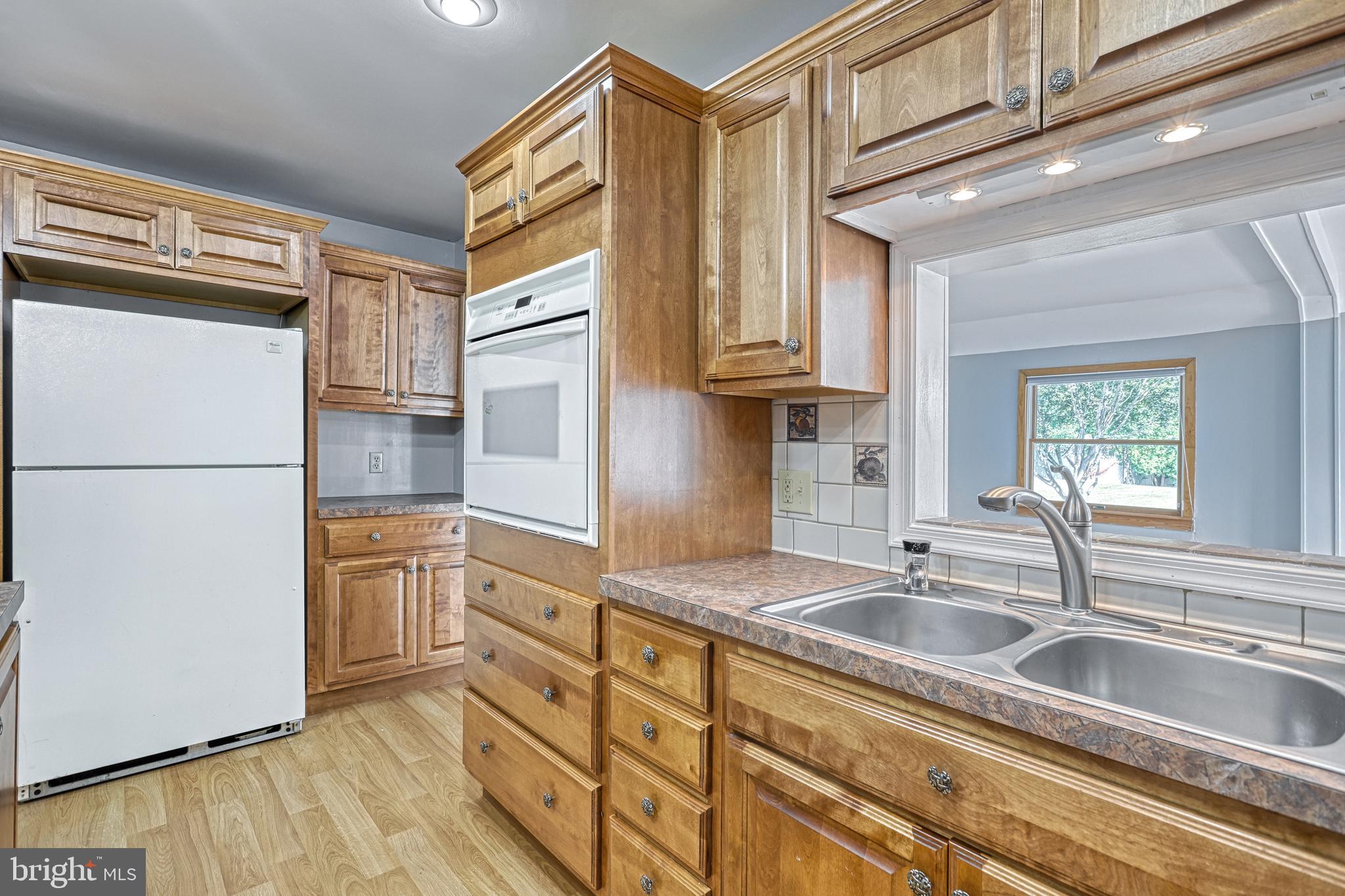 EAST PENNSBORO - Residential