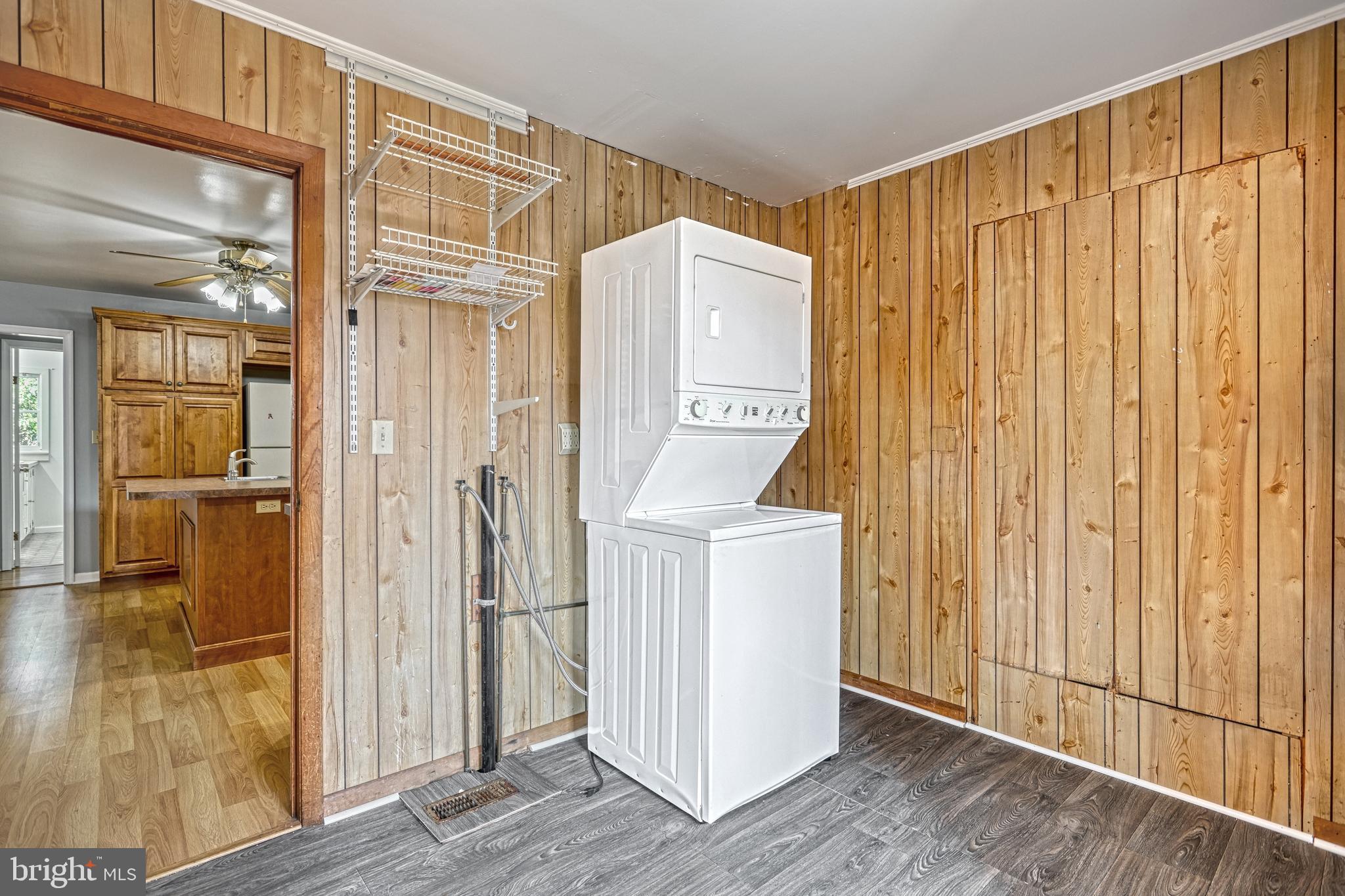 EAST PENNSBORO - Residential