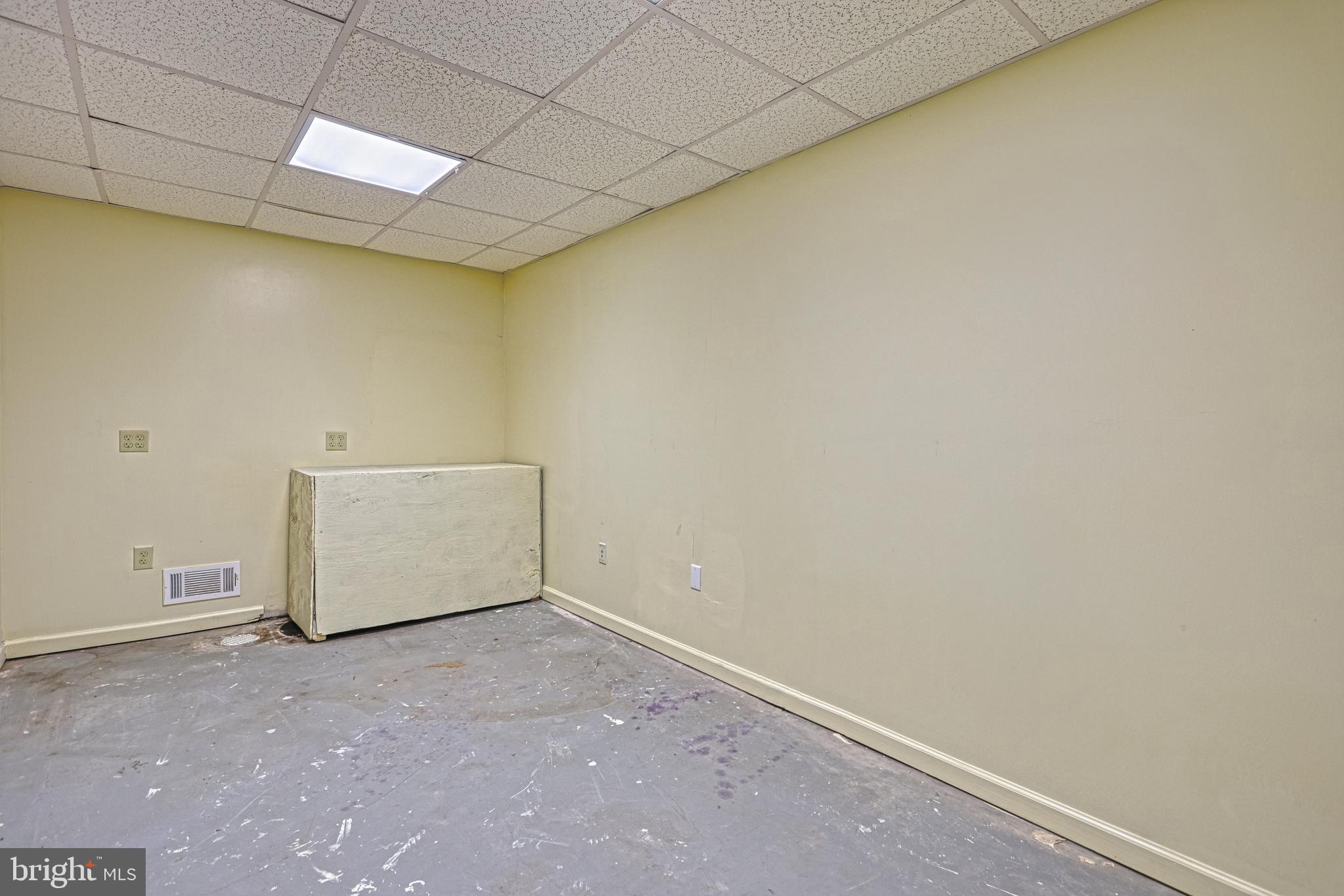 EAST PENNSBORO - Residential