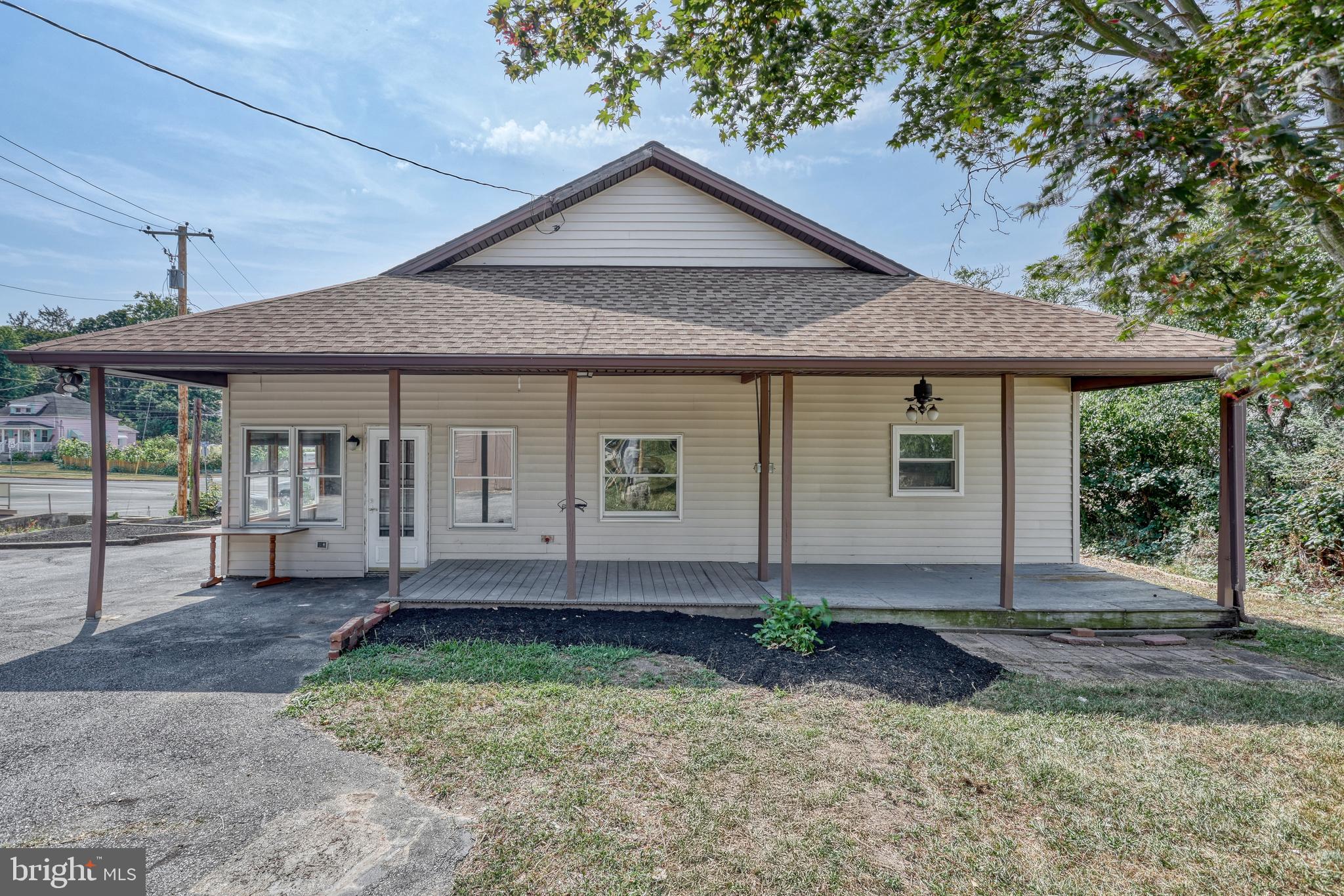 EAST PENNSBORO - Residential