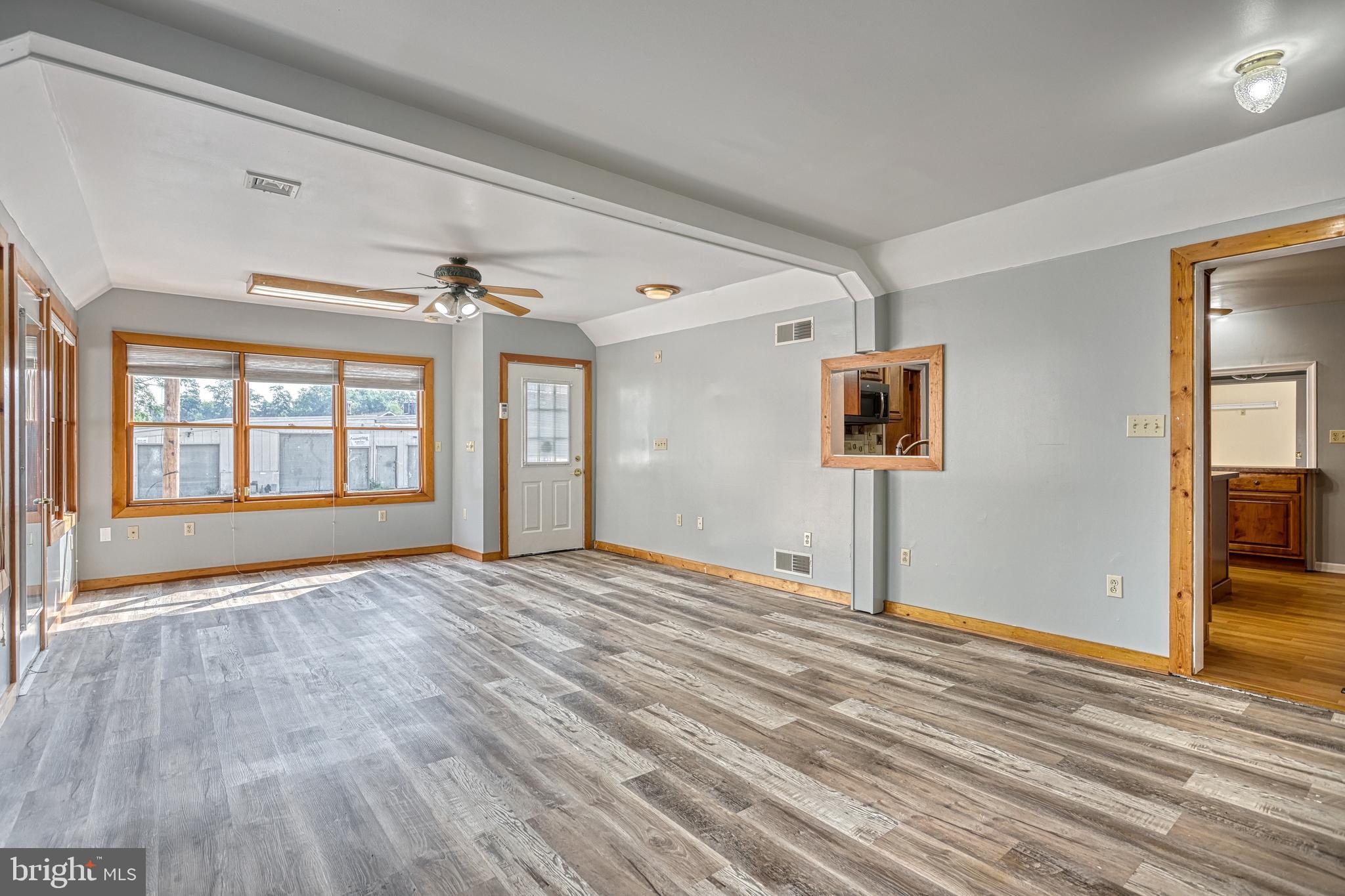 EAST PENNSBORO - Residential