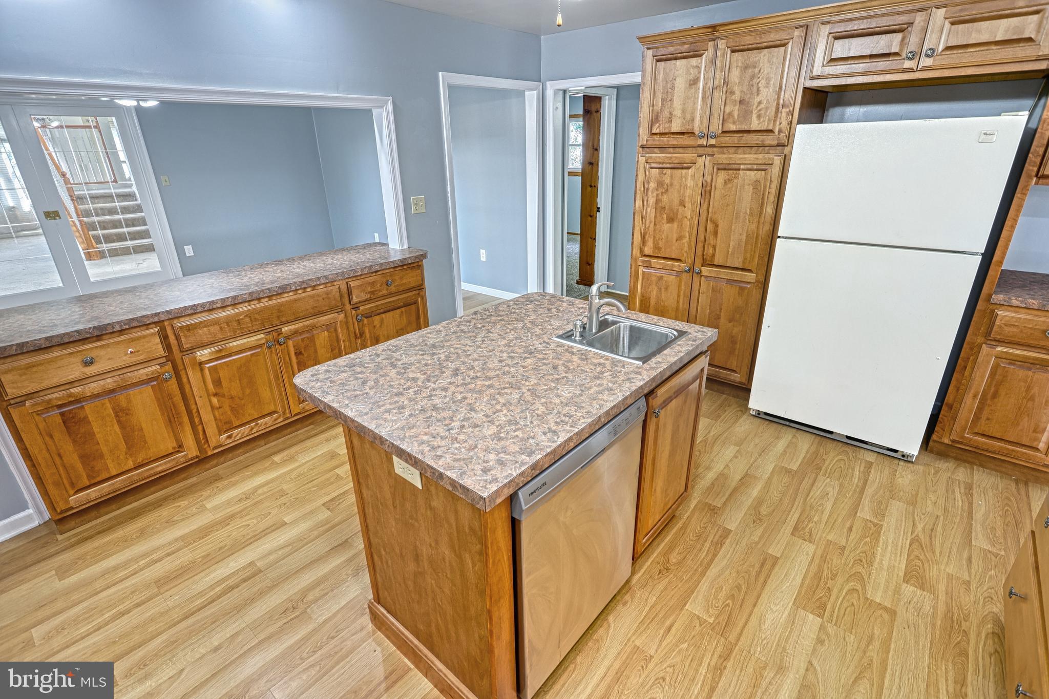 EAST PENNSBORO - Residential