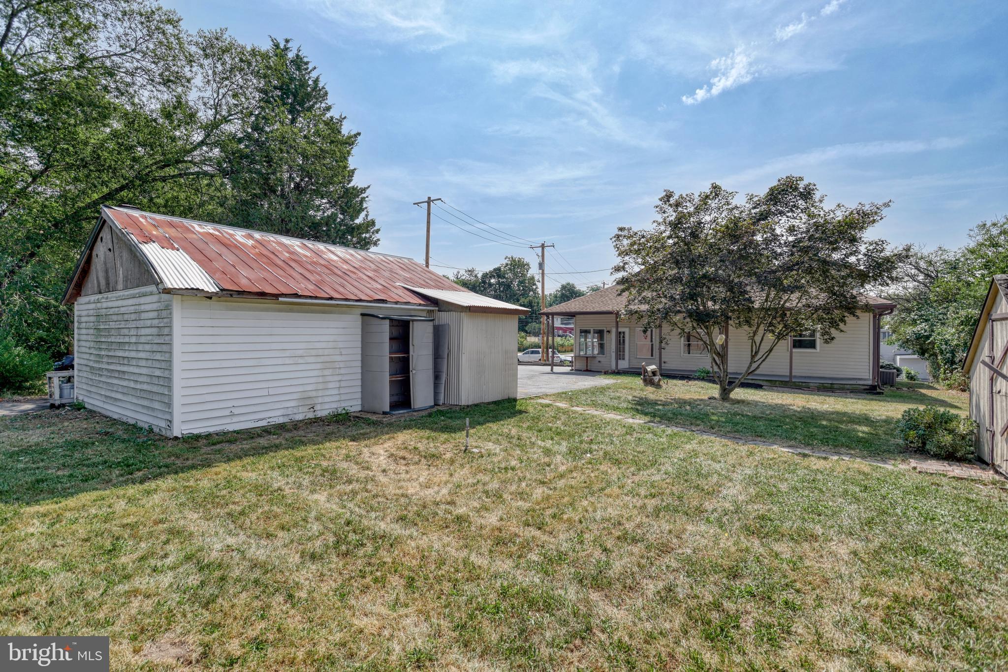 EAST PENNSBORO - Residential