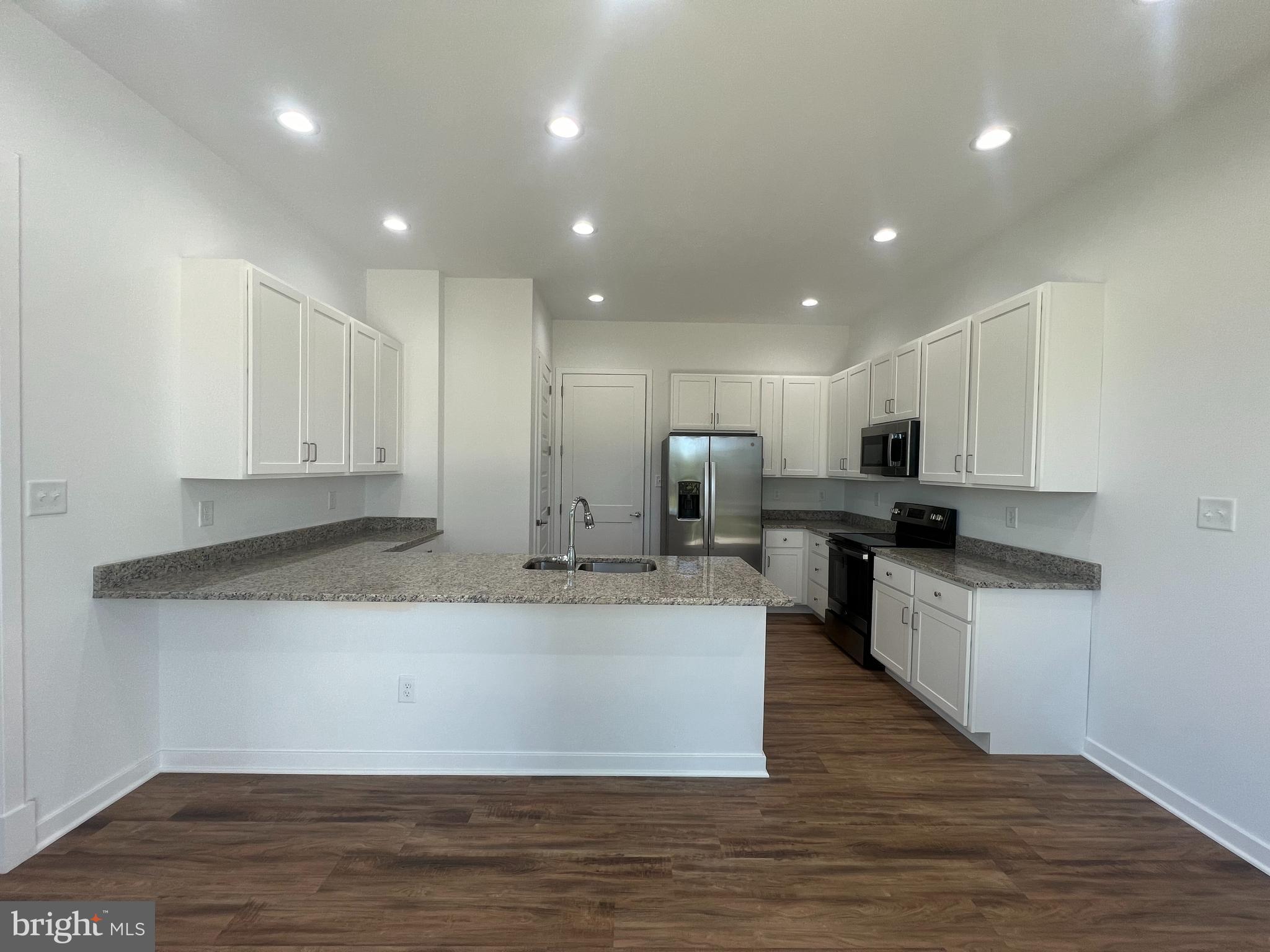 COLD SPRING RUN - Residential Lease