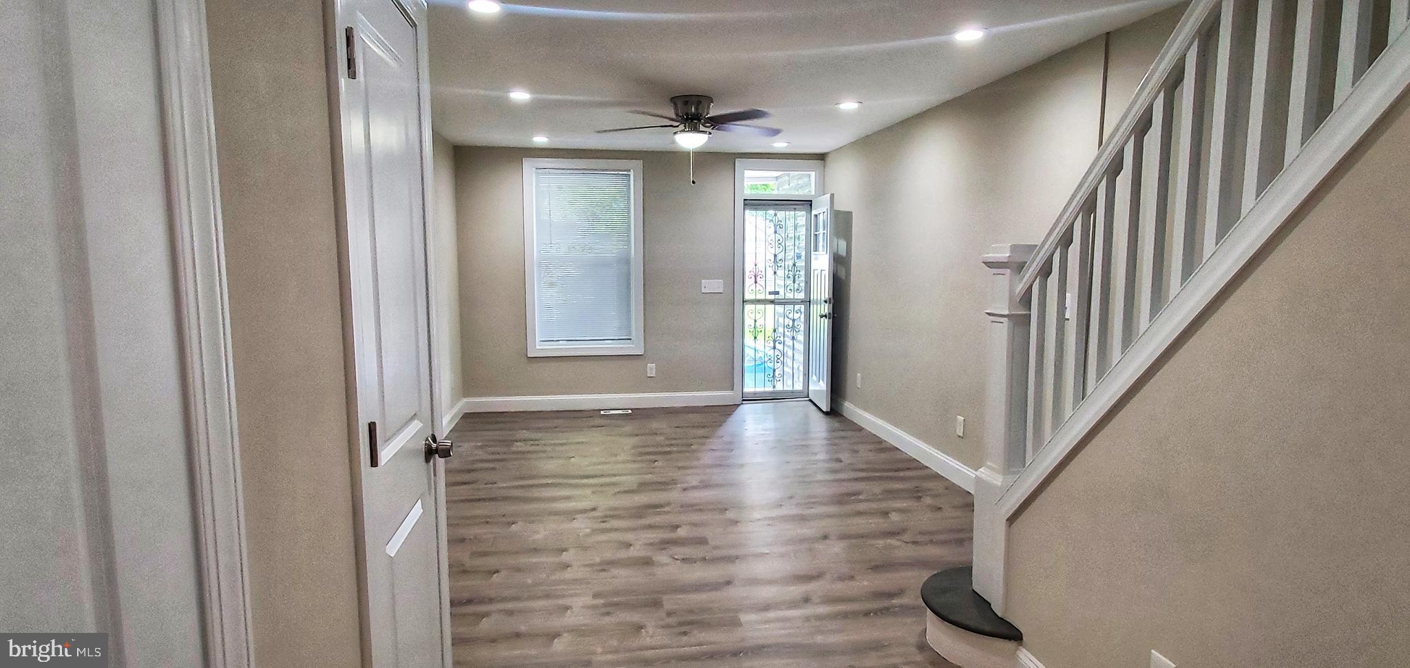 HIGHLANDTOWN - Residential