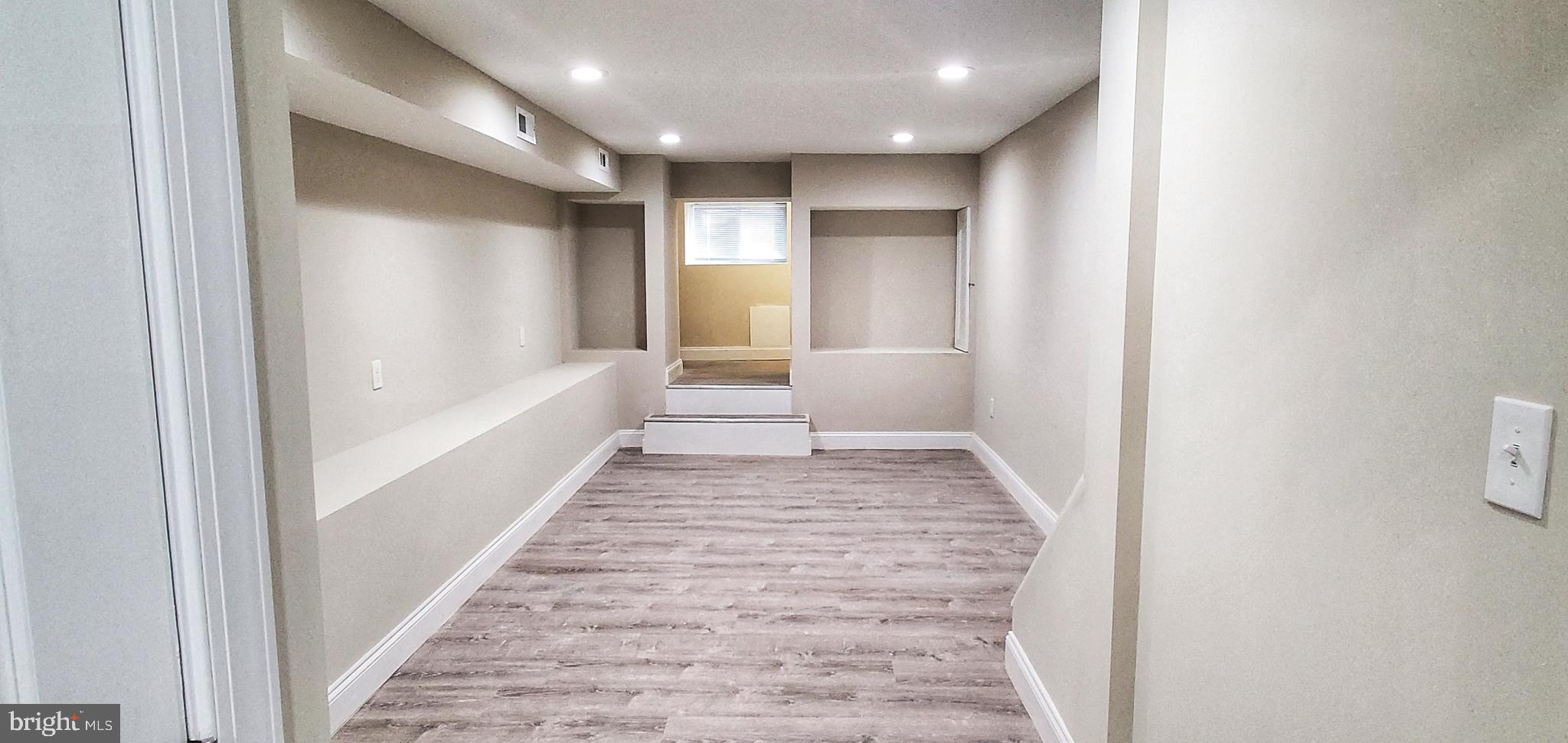 HIGHLANDTOWN - Residential