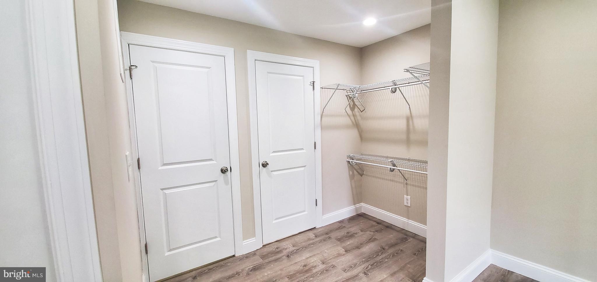 HIGHLANDTOWN - Residential