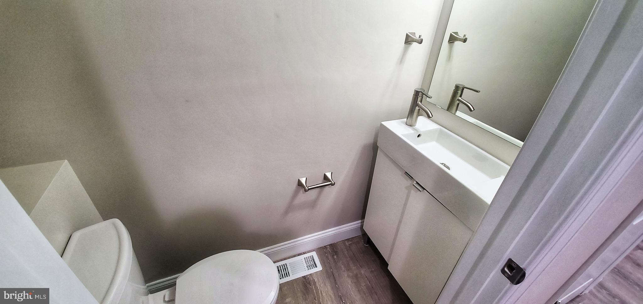 HIGHLANDTOWN - Residential