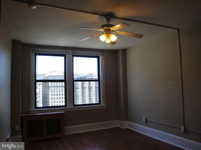 AVENUE OF THE ARTS - Residential Lease