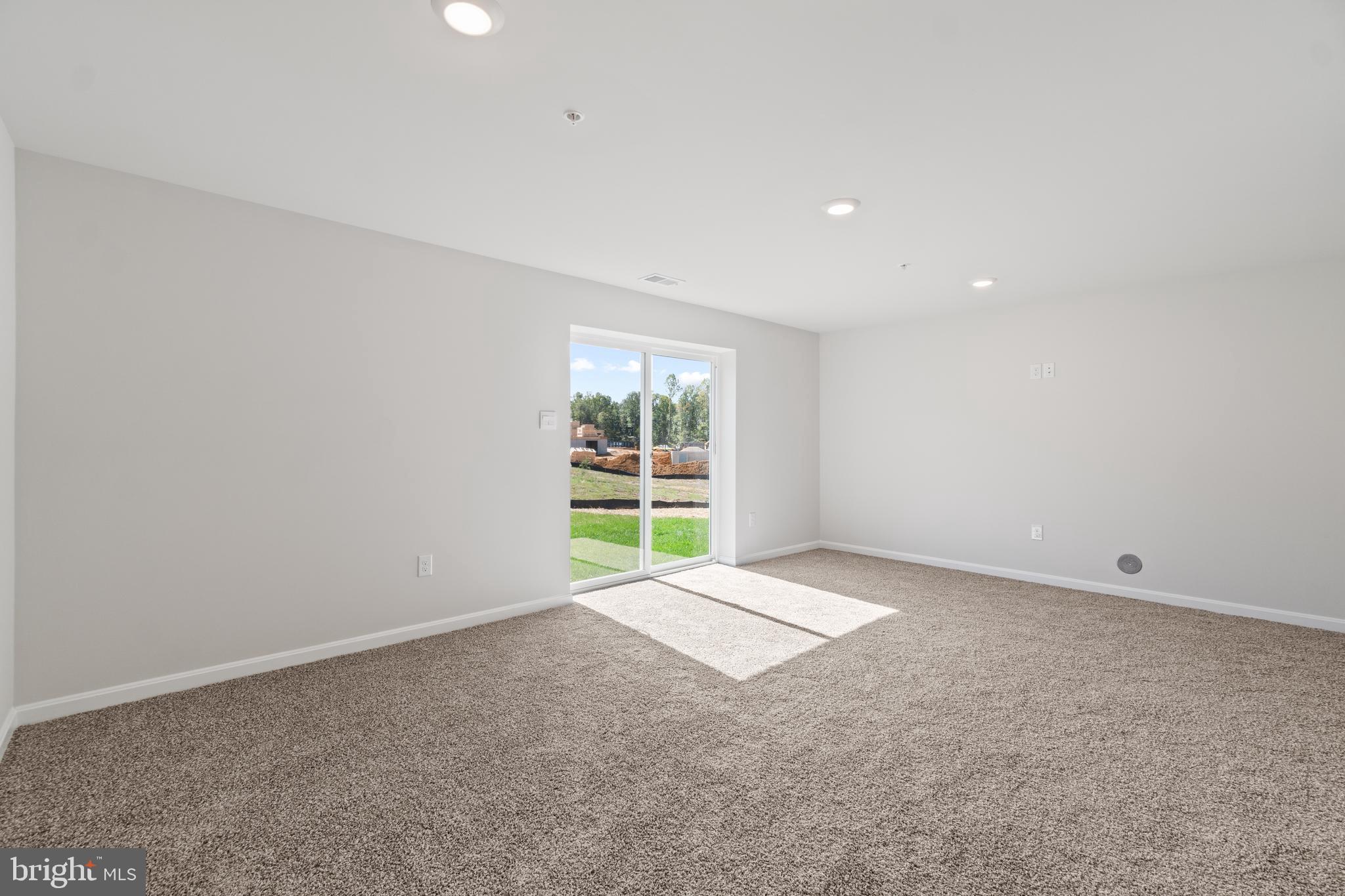 RED HILL - Residential