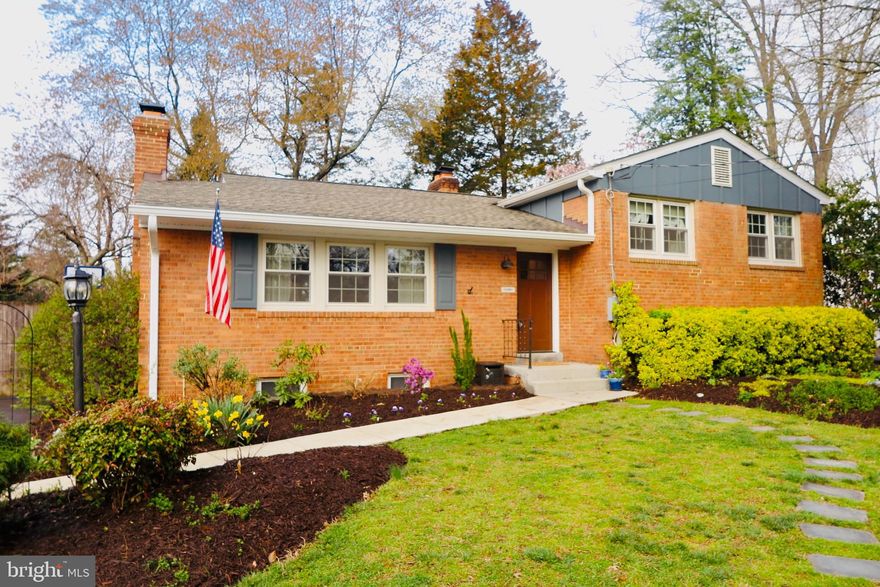 Home Sweet Home!!  From the moment you step into this charming house you will feel right at home.  It is spacious and bright with four levels of comfortable living space, a wonderful screened porch and a beautiful stone patio   perfect for that lazy afternoon with family and friends.  Beautifully maintained and updated to include replacement windows; new roof, hardy plank siding and gutters (2017); HVAC, furnace and sump pump (2018); water heater and refrigerator (2019).  All in a great location close to shopping, dining, the Sherwood Hall Regional Library where a weekly Farmers' market is held, INOVA Mount Vernon Hospital, the local swim and tennis club and the renowned Hollin Meadows Elementary School where a robust outdoor education program benefits all students.  Just minutes to historic Old Town Alexandria, Reagan National Airport and all that the Metro DC area has to offer.