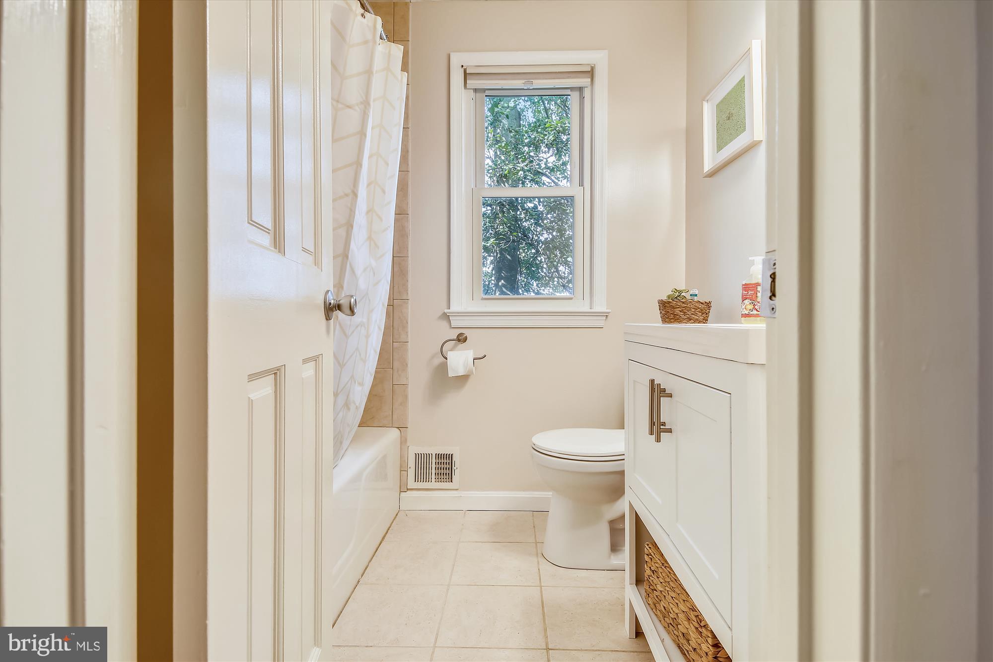 HOLLINDALE - Residential