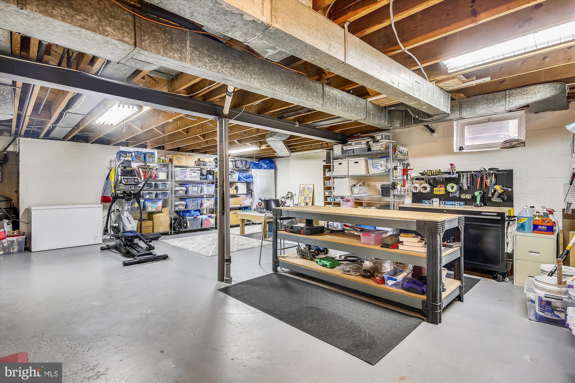 HOLLINDALE - Residential