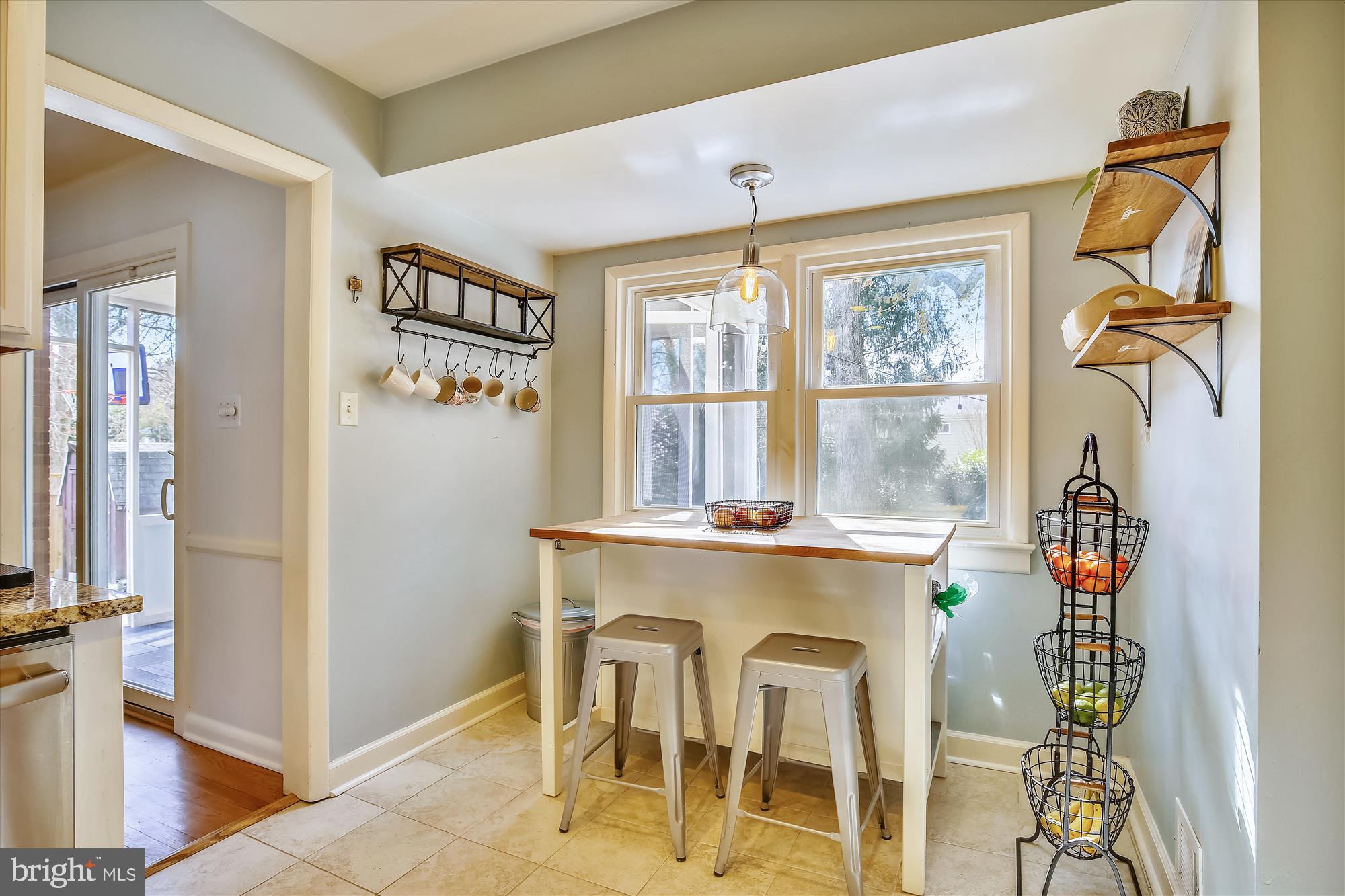 HOLLINDALE - Residential