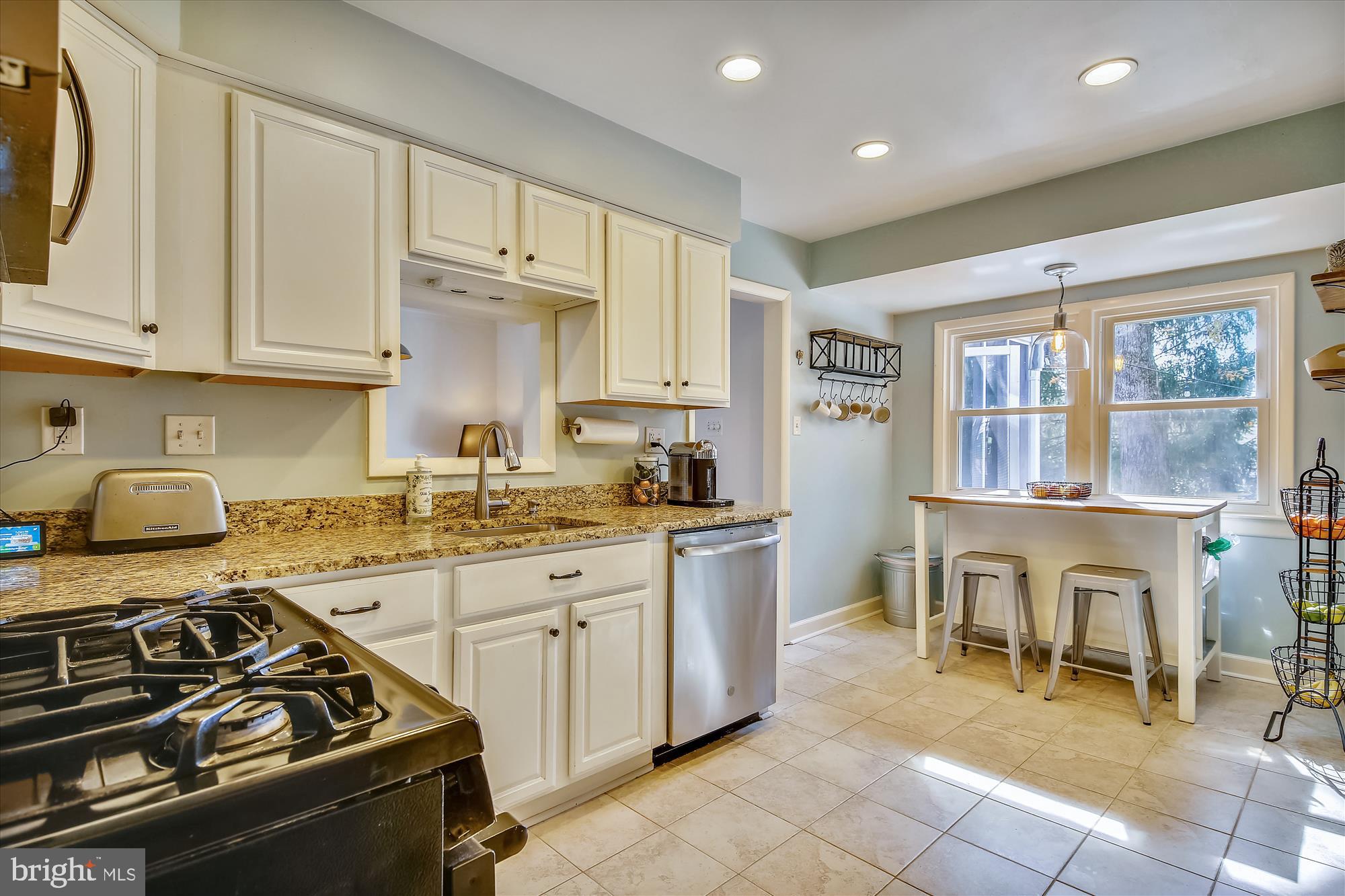 HOLLINDALE - Residential