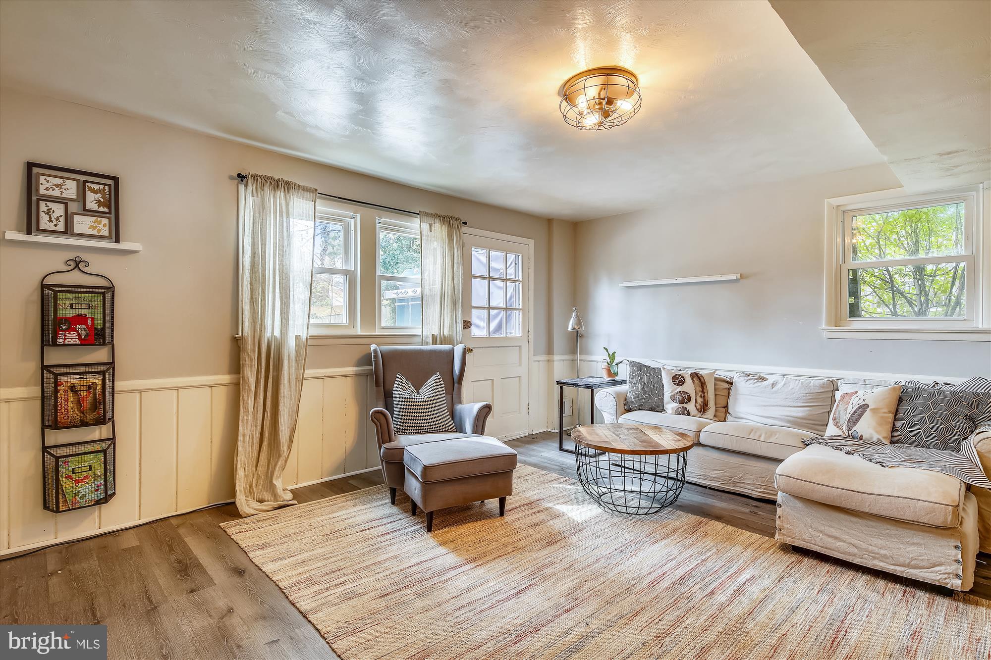 HOLLINDALE - Residential