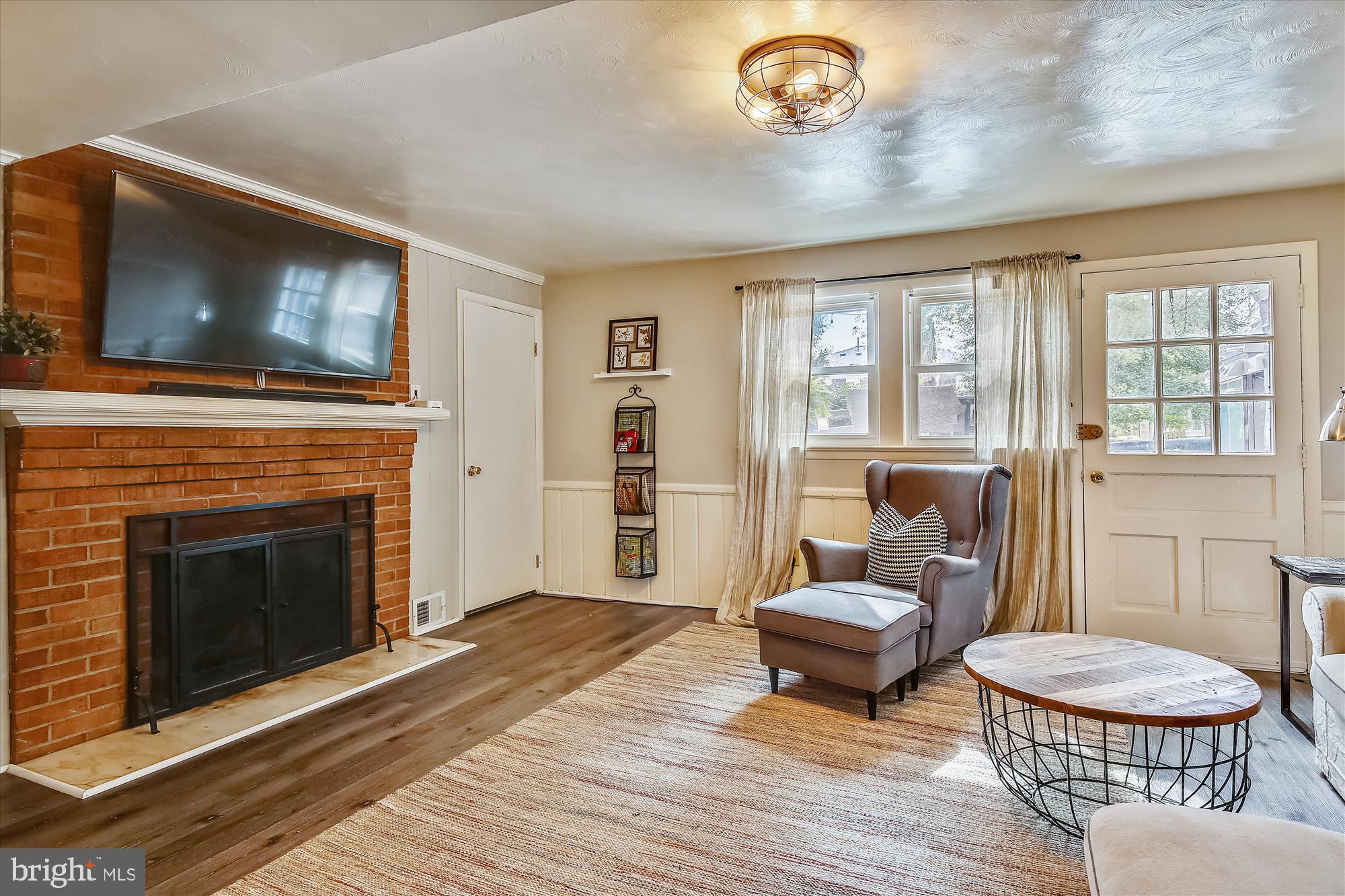 HOLLINDALE - Residential