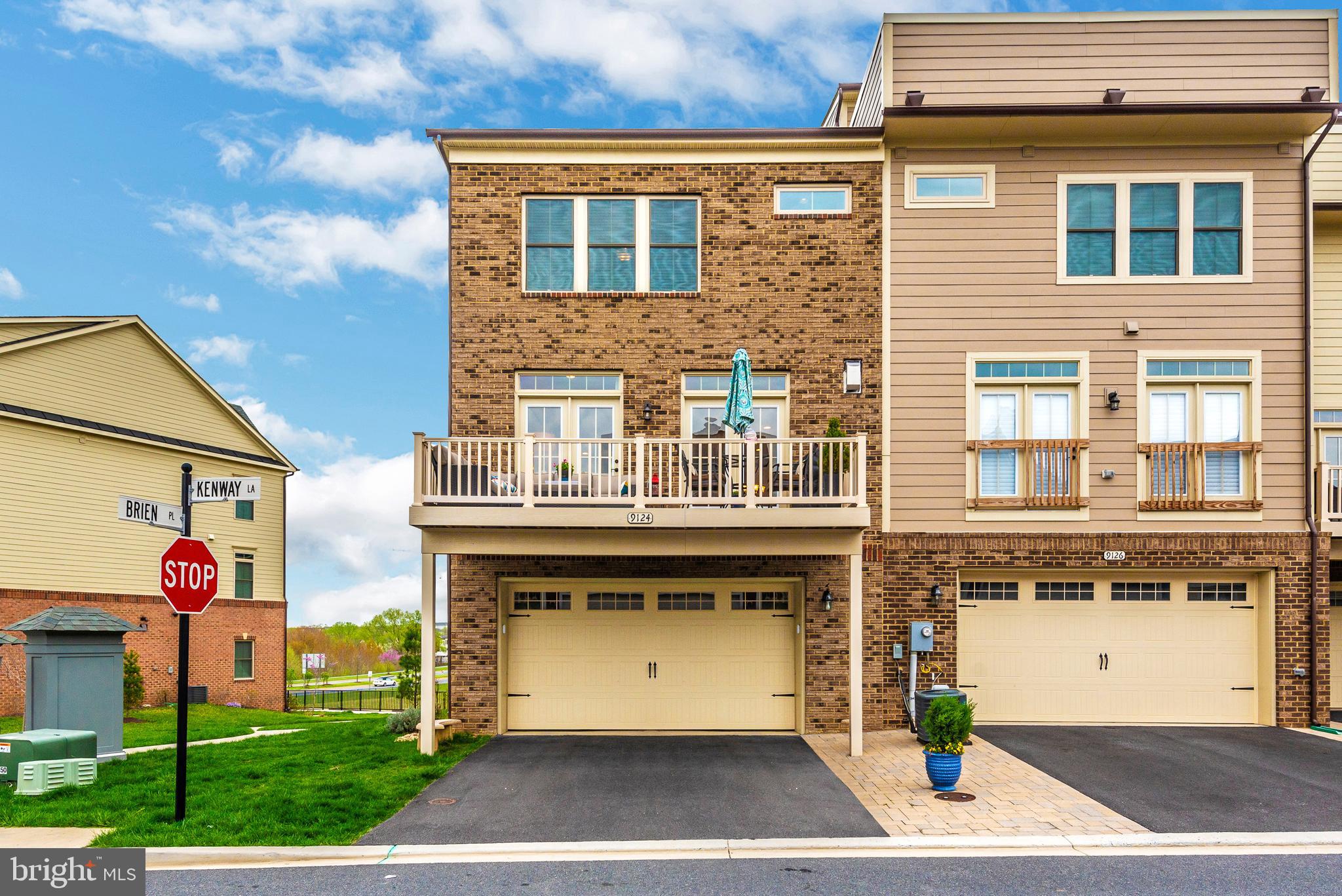 VILLAGES OF URBANA - Residential Lease