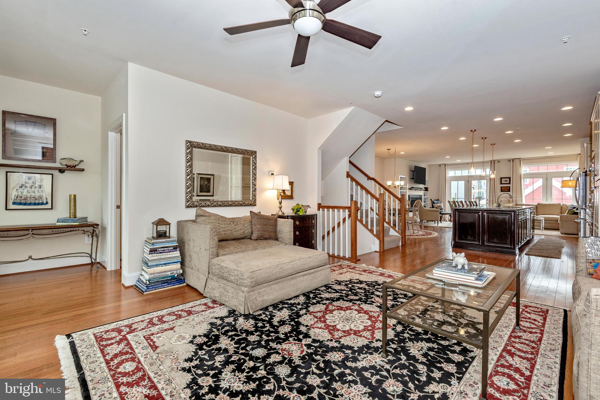 VILLAGES OF URBANA - Residential Lease