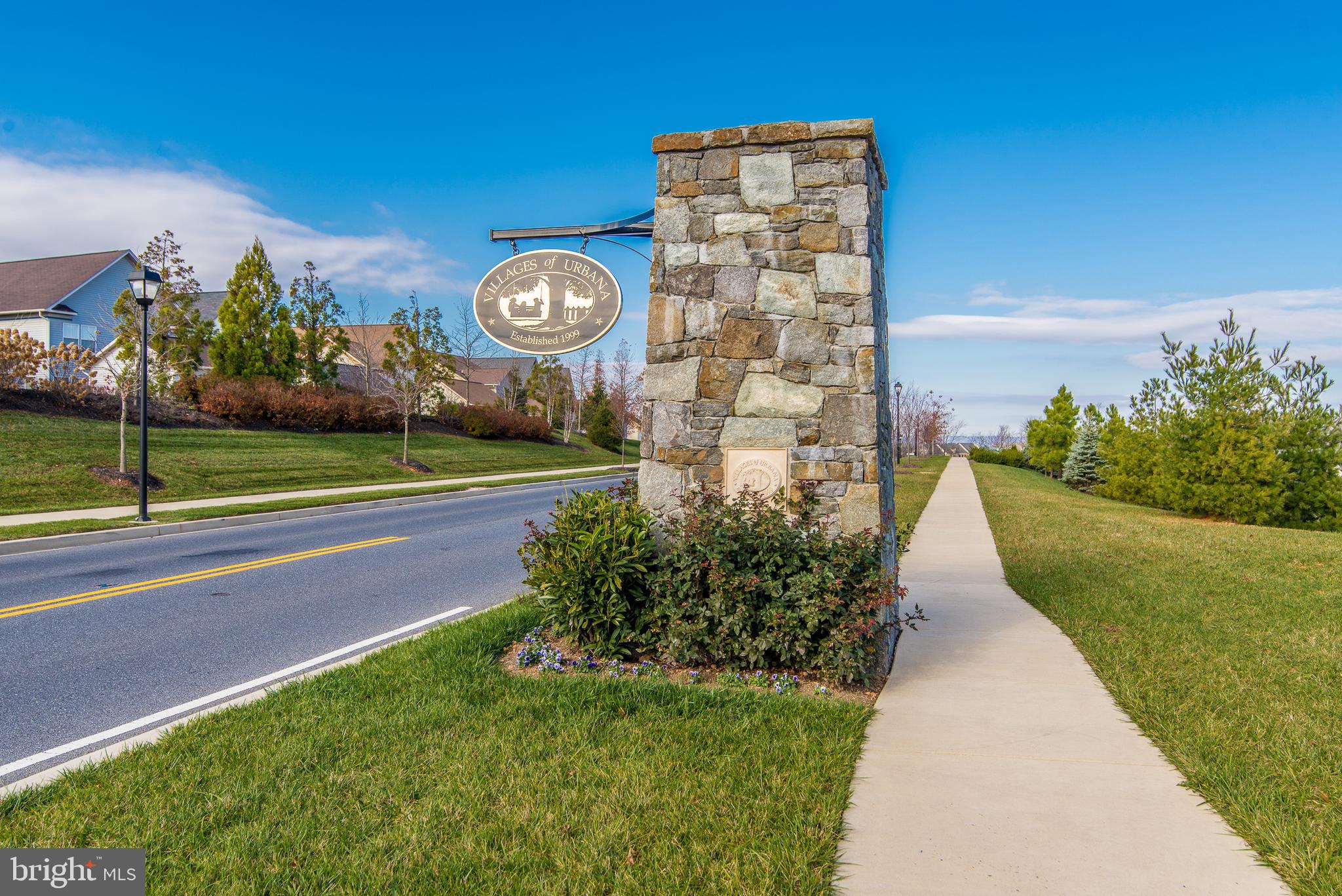 VILLAGES OF URBANA - Residential Lease