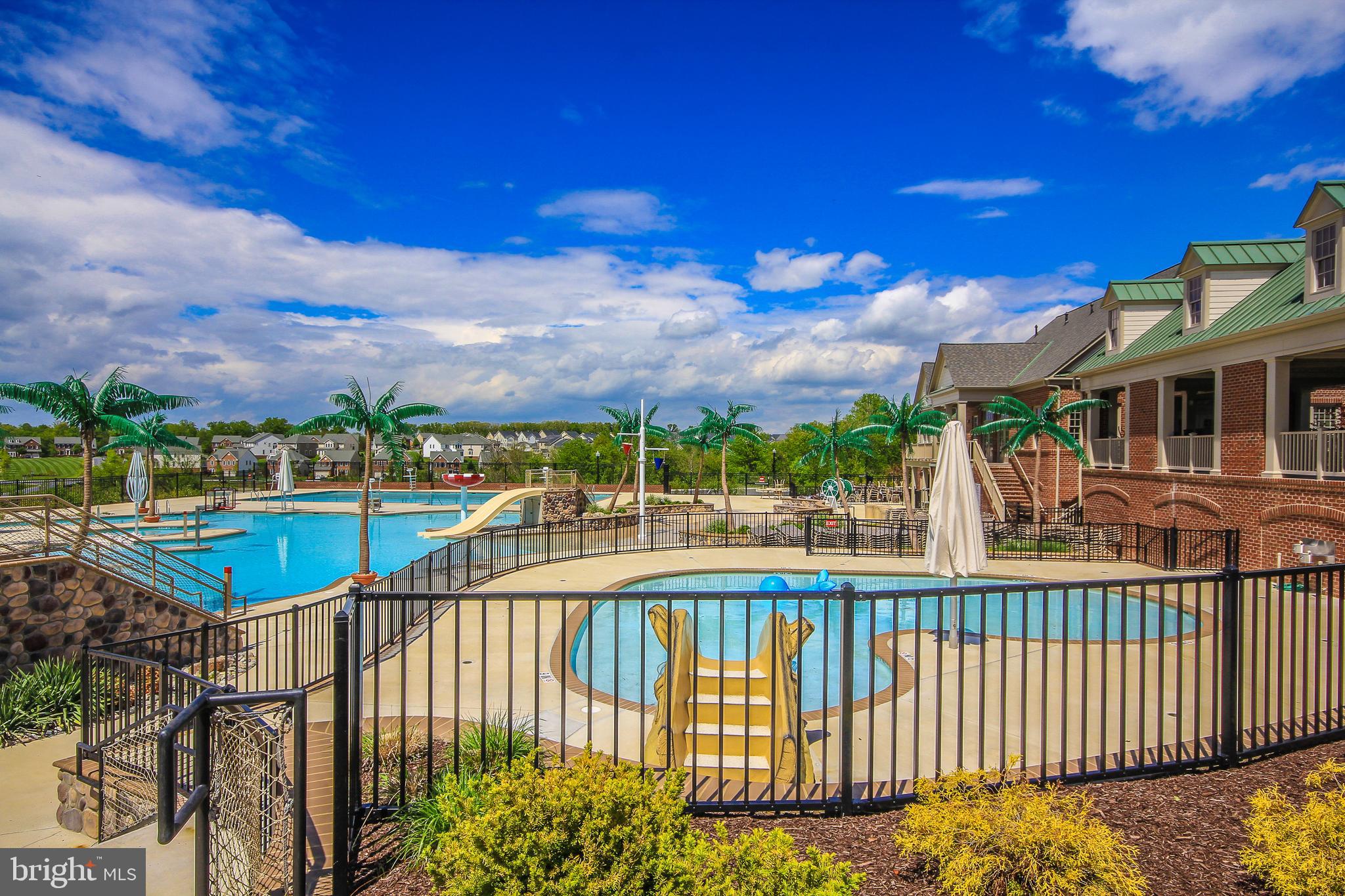 VILLAGES OF URBANA - Residential Lease