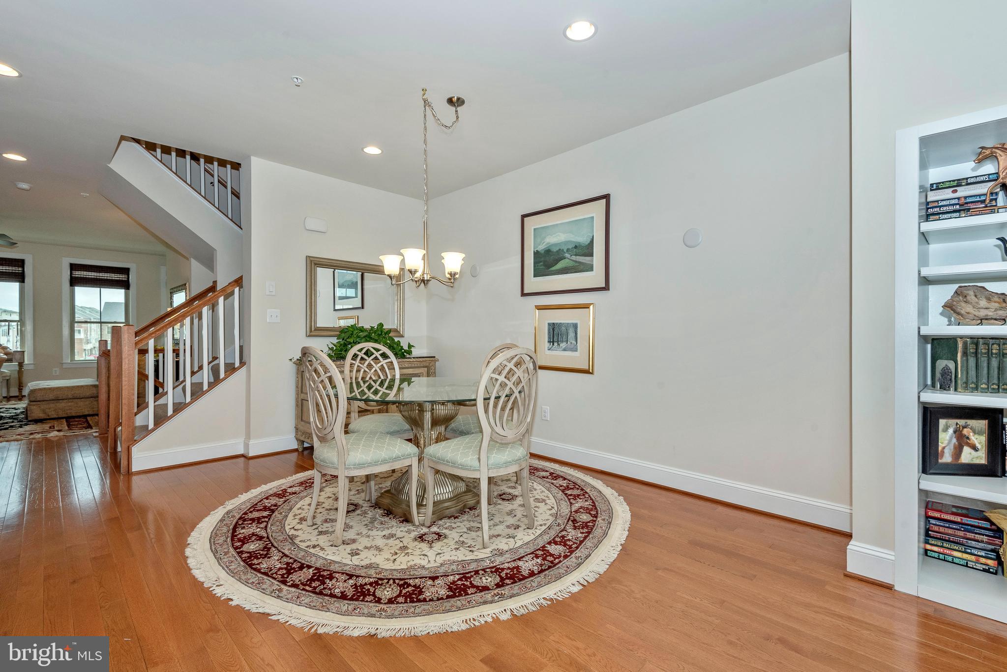 VILLAGES OF URBANA - Residential Lease